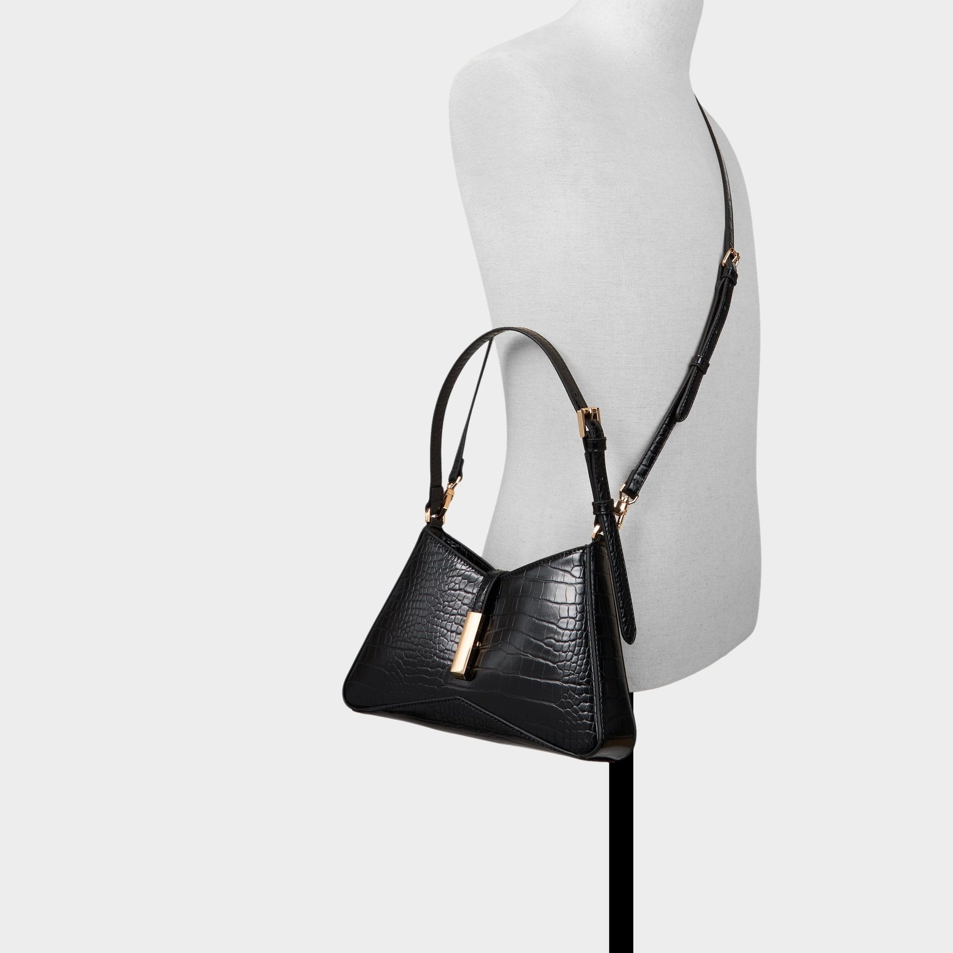Julietta in Black - Shoulder bag - Black