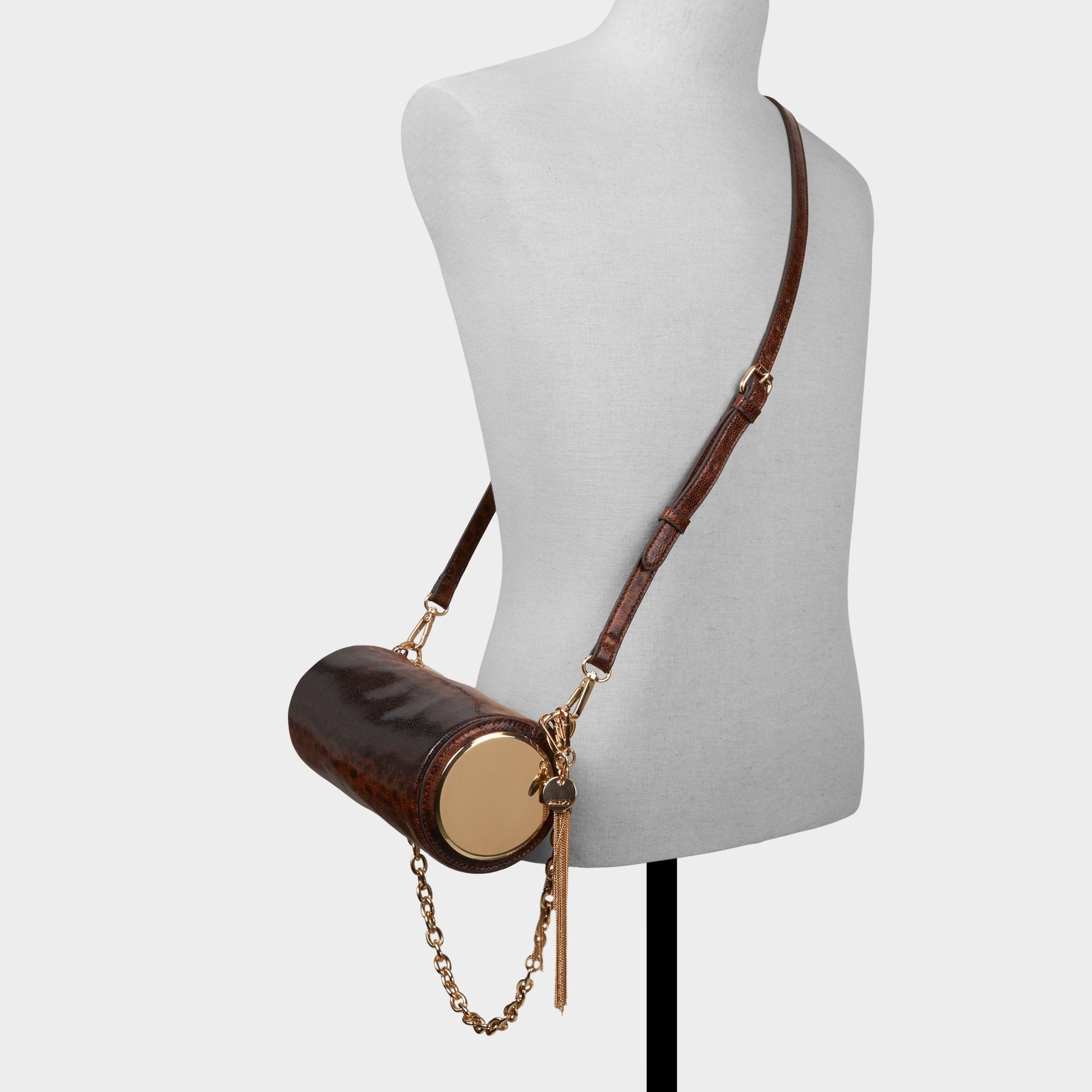 Iness in Other Brown - Shoulder bag - Other Brown