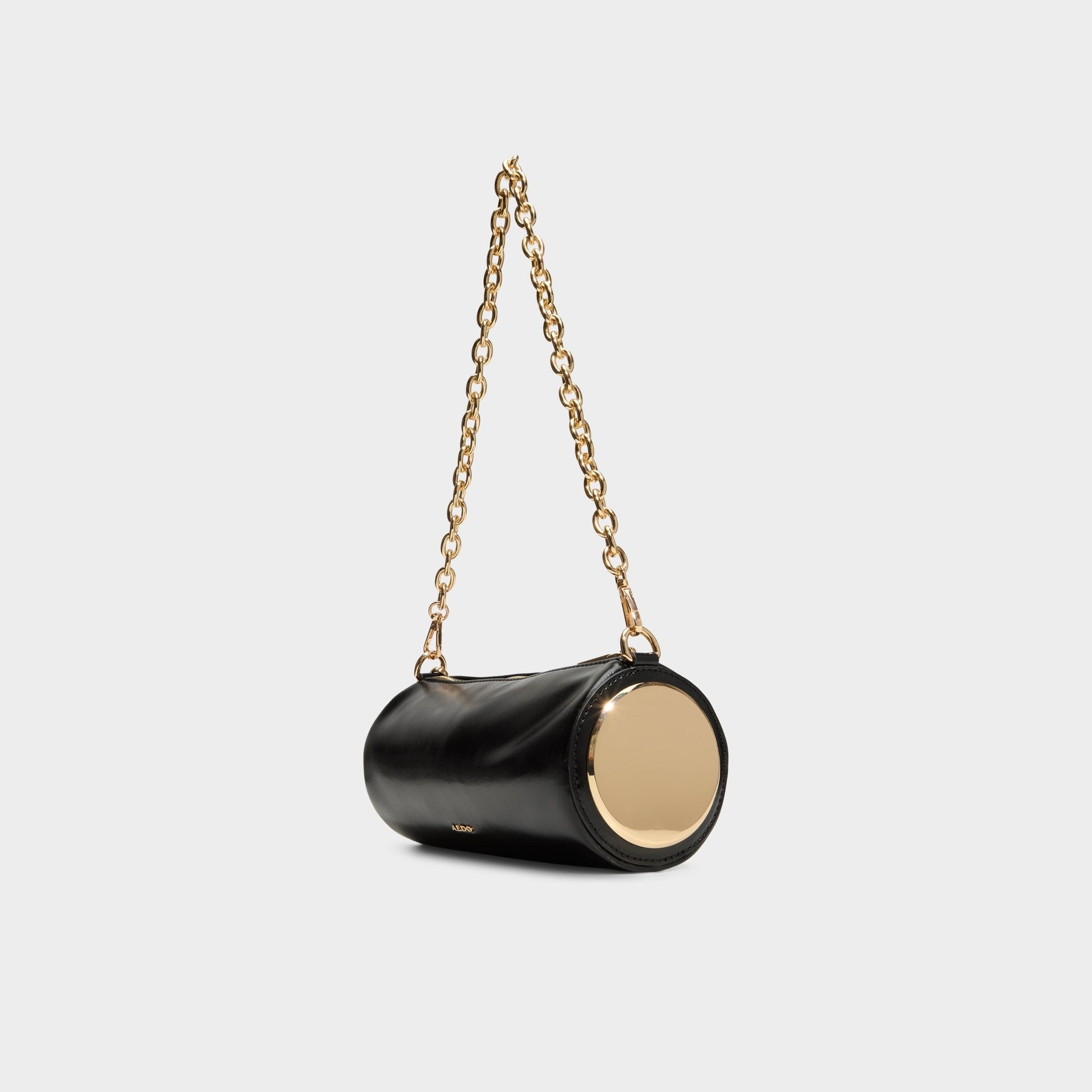 Iness in Black - Shoulder bag - Black
