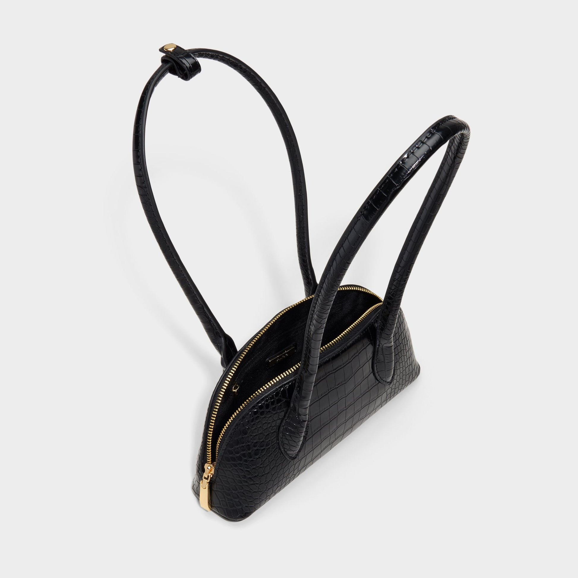 Heileyy in Black - Shoulder bag - Black