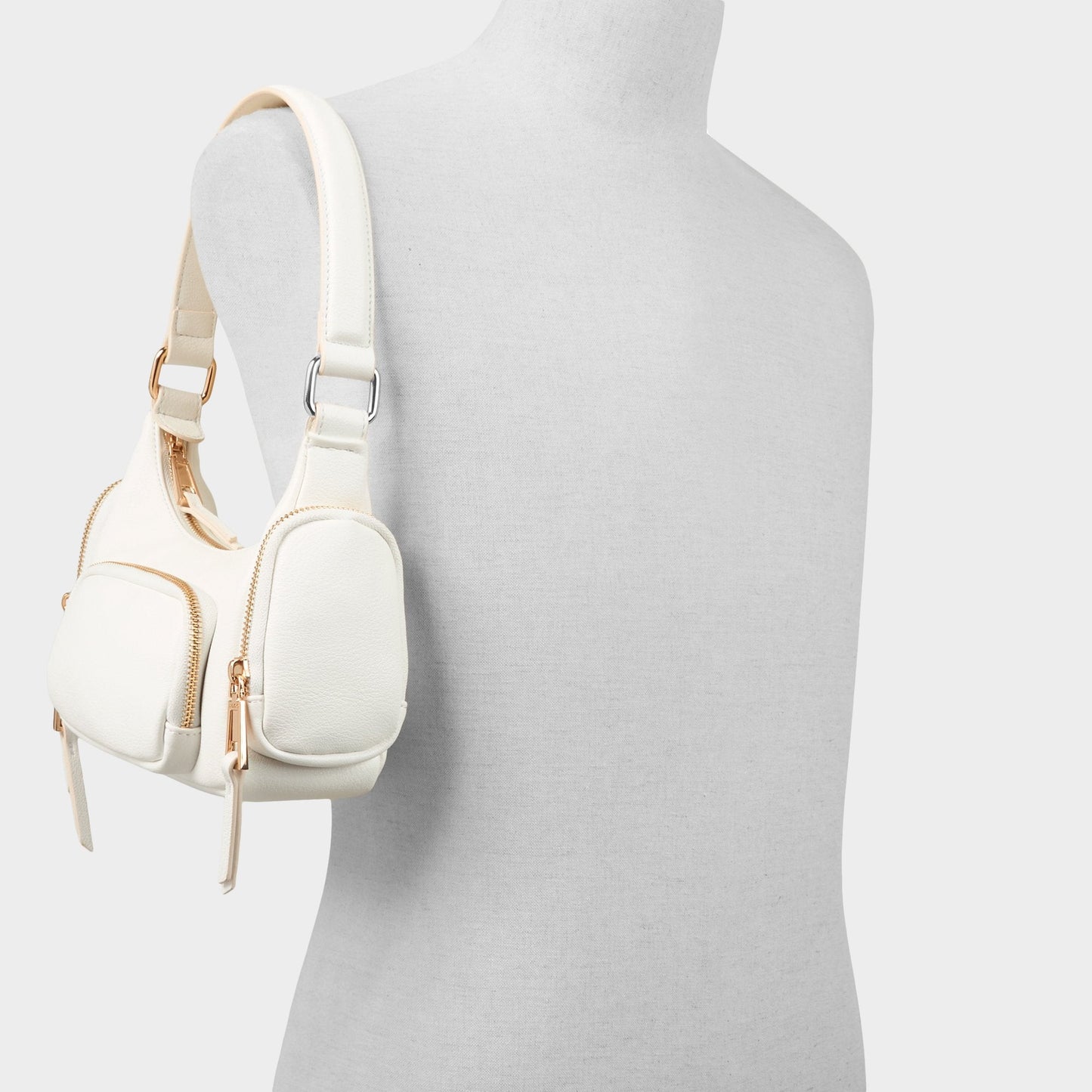 Ppiperr in White - Shoulder bag - White