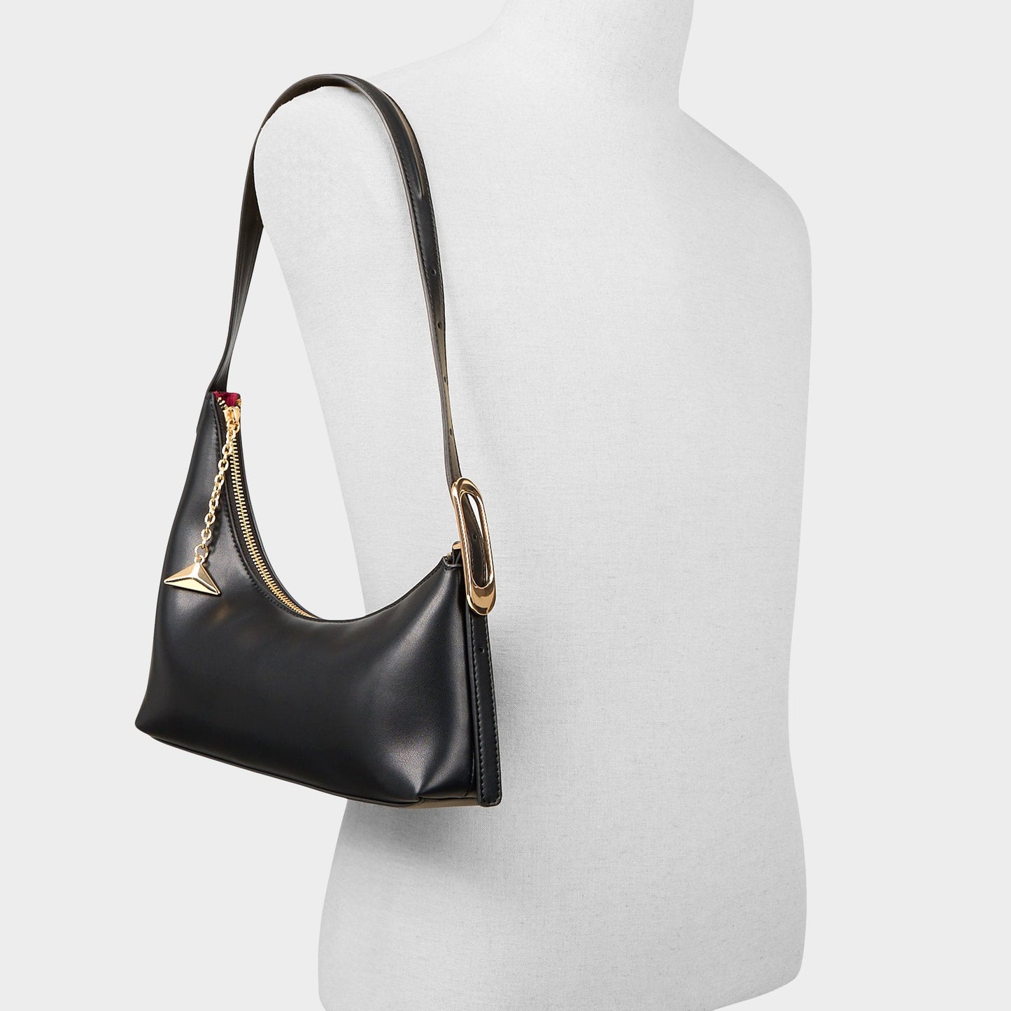 Timberlyy in Black - Shoulder bag - Black