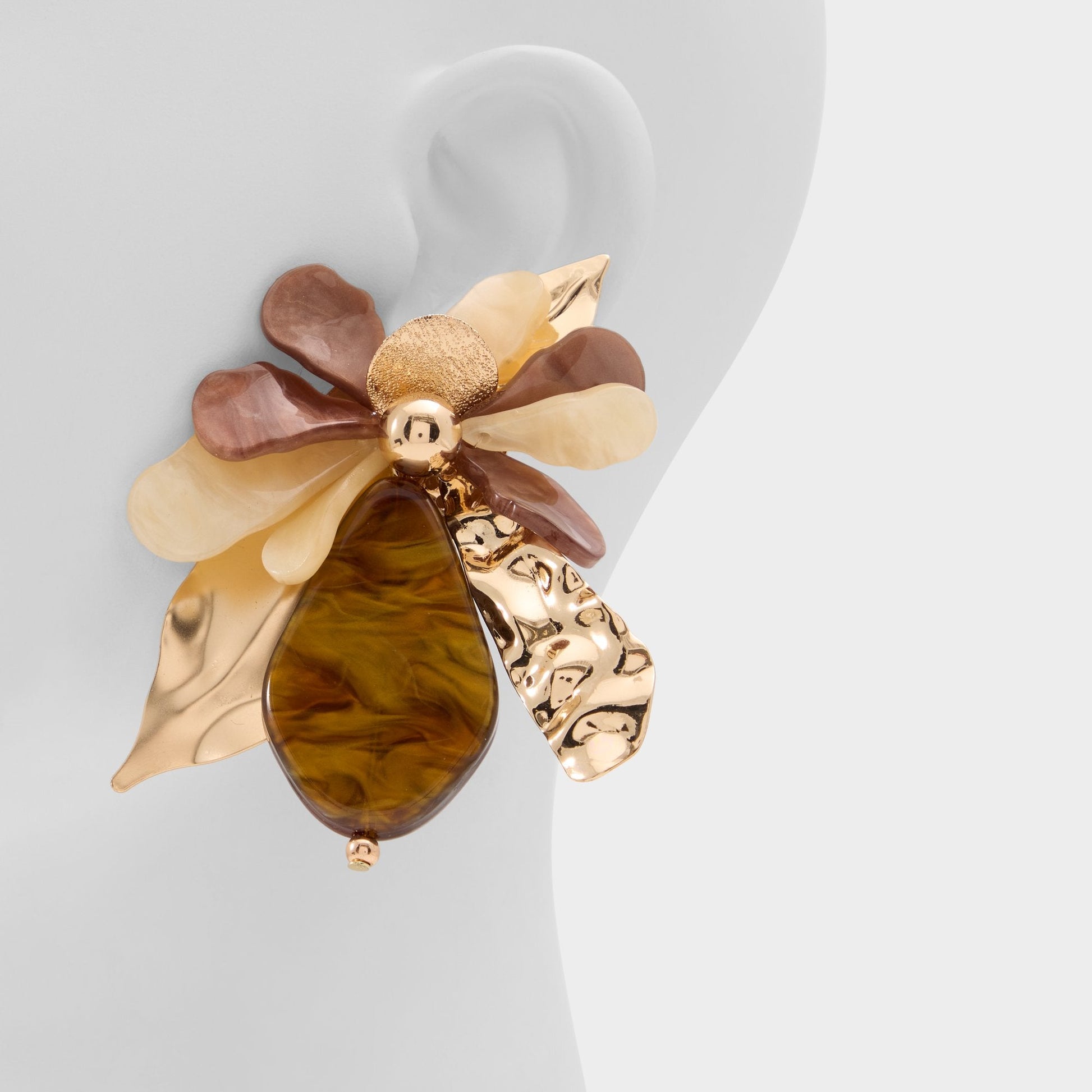 Paolla in Light Brown - Statement earrings - Light brown