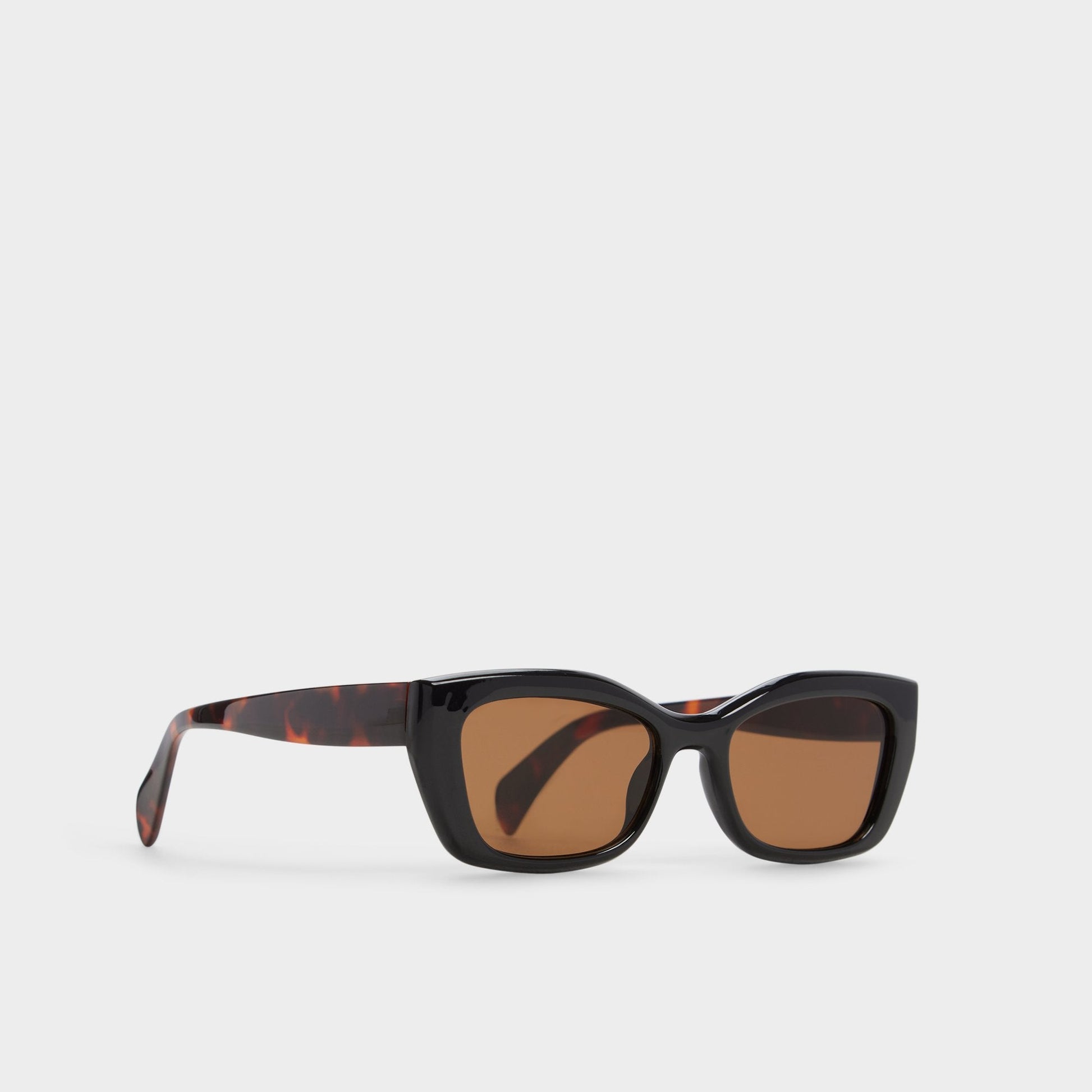 Calaberynx Black Women's Cat eye - Cat eye sunglasses - Black