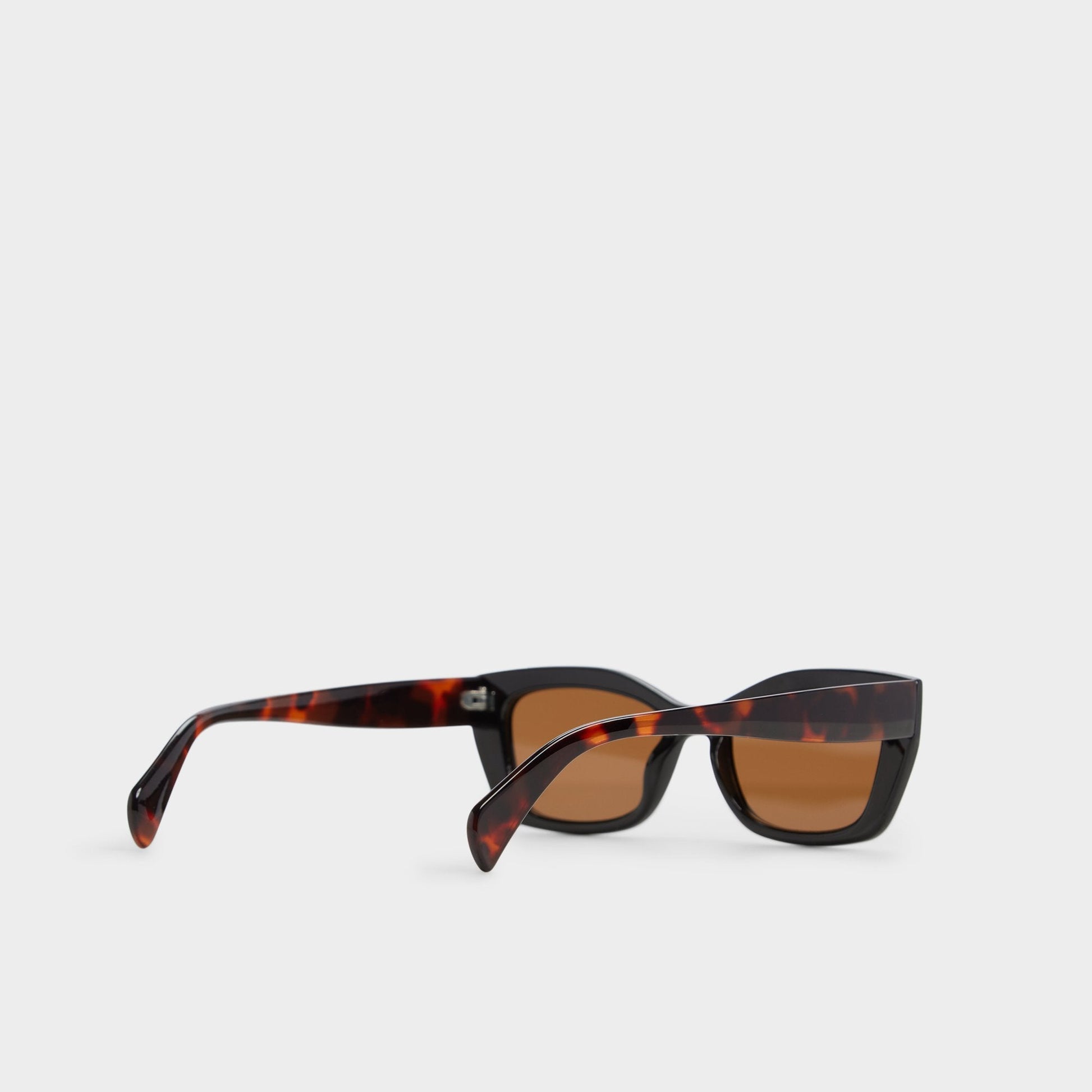 Calaberynx Black Women's Cat eye - Cat eye sunglasses - Black