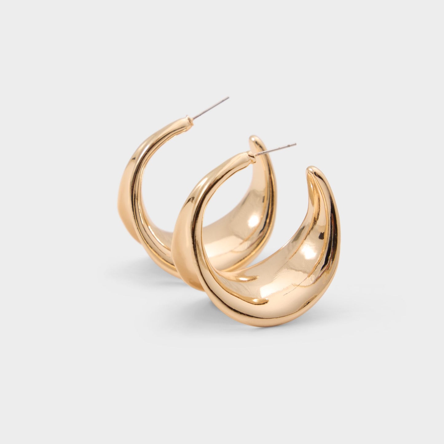 Viita in Gold - Statement earrings - Gold