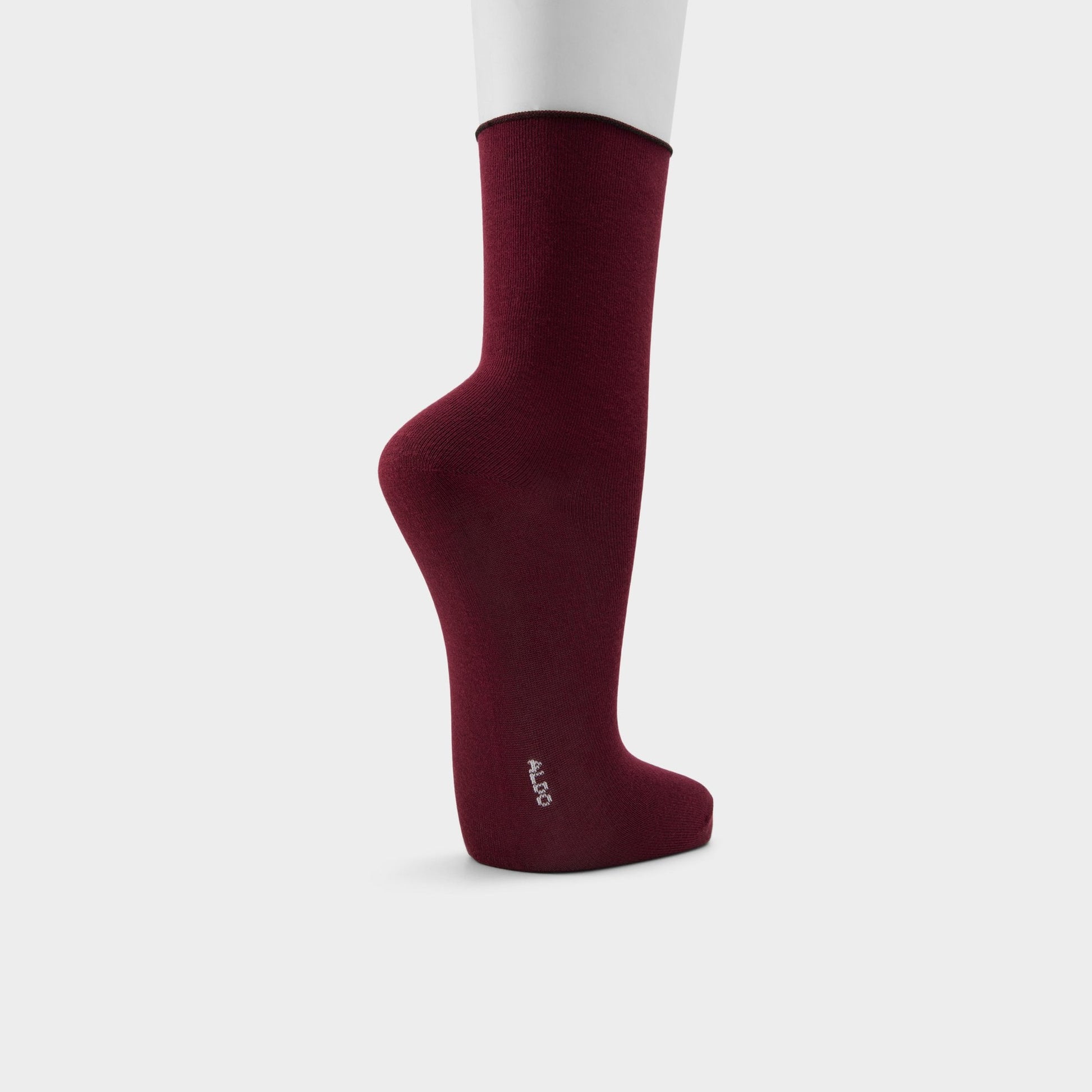 Effortlesss in Red - Socks - Red