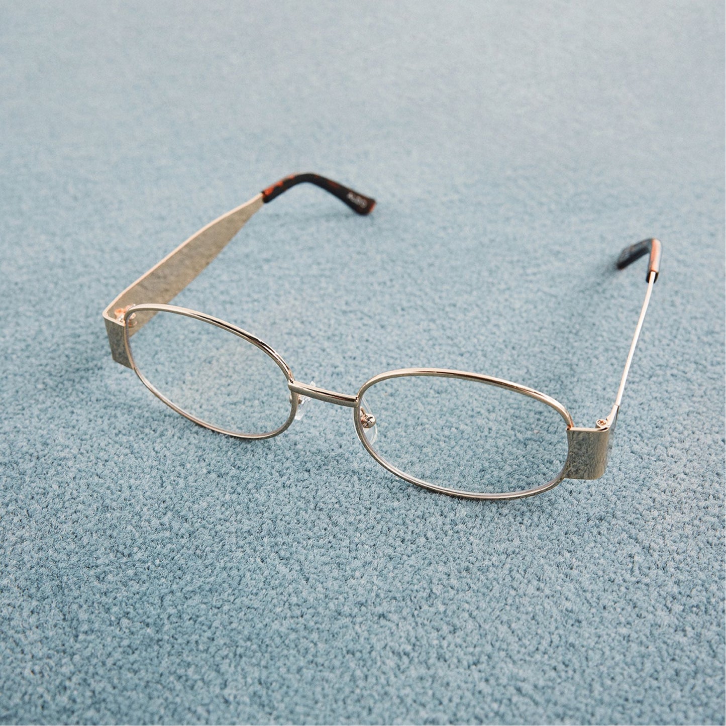 Nulin in Gold - Non-prescription reading glasses - Gold