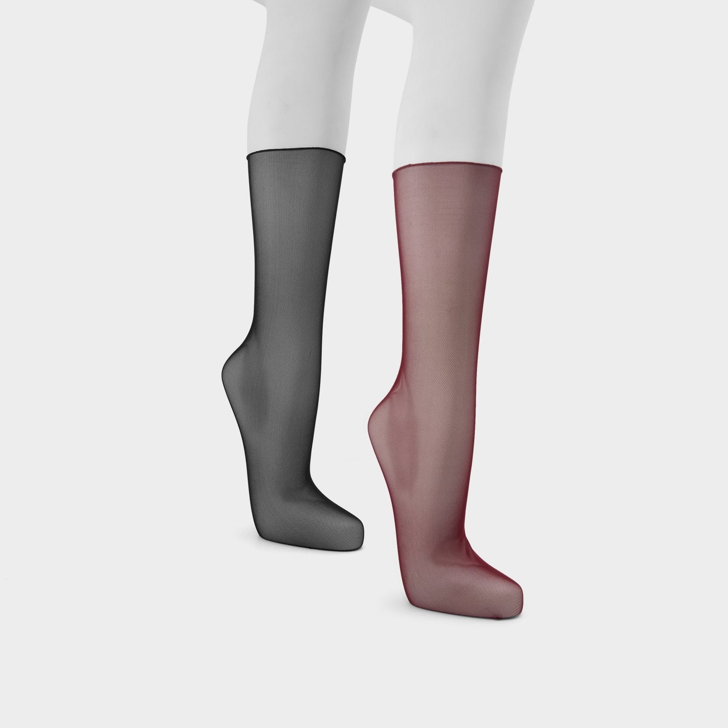 Sheerie in Bordo - Socks - Bordo