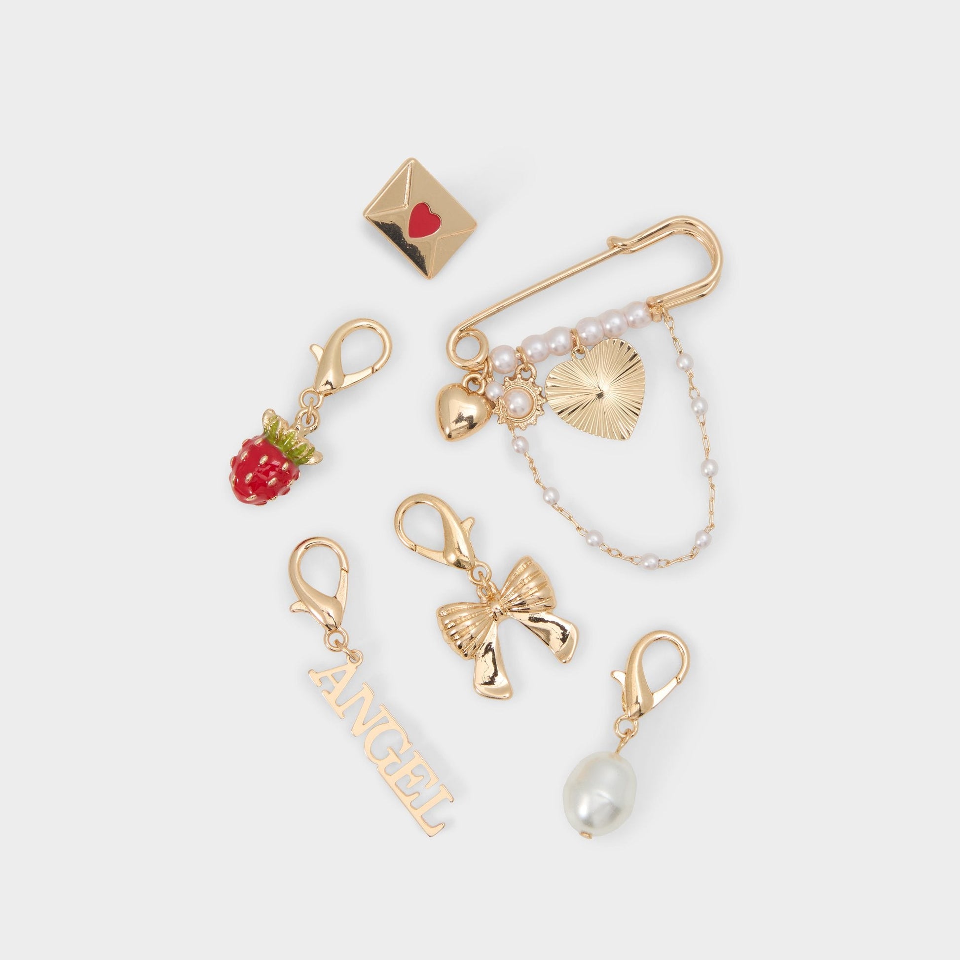 Loveletters in Red - Shoe charms - Red