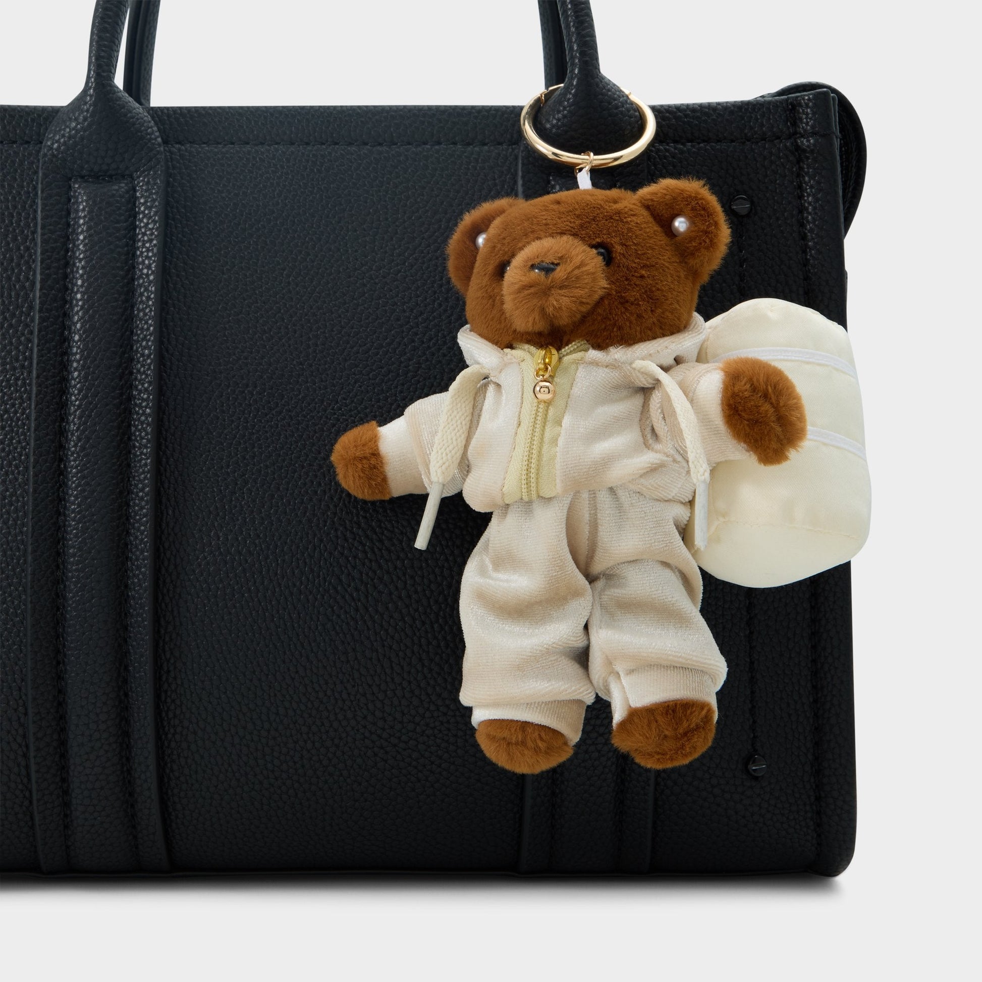 Pilaboo in Light Brown - Bag charm - Light brown