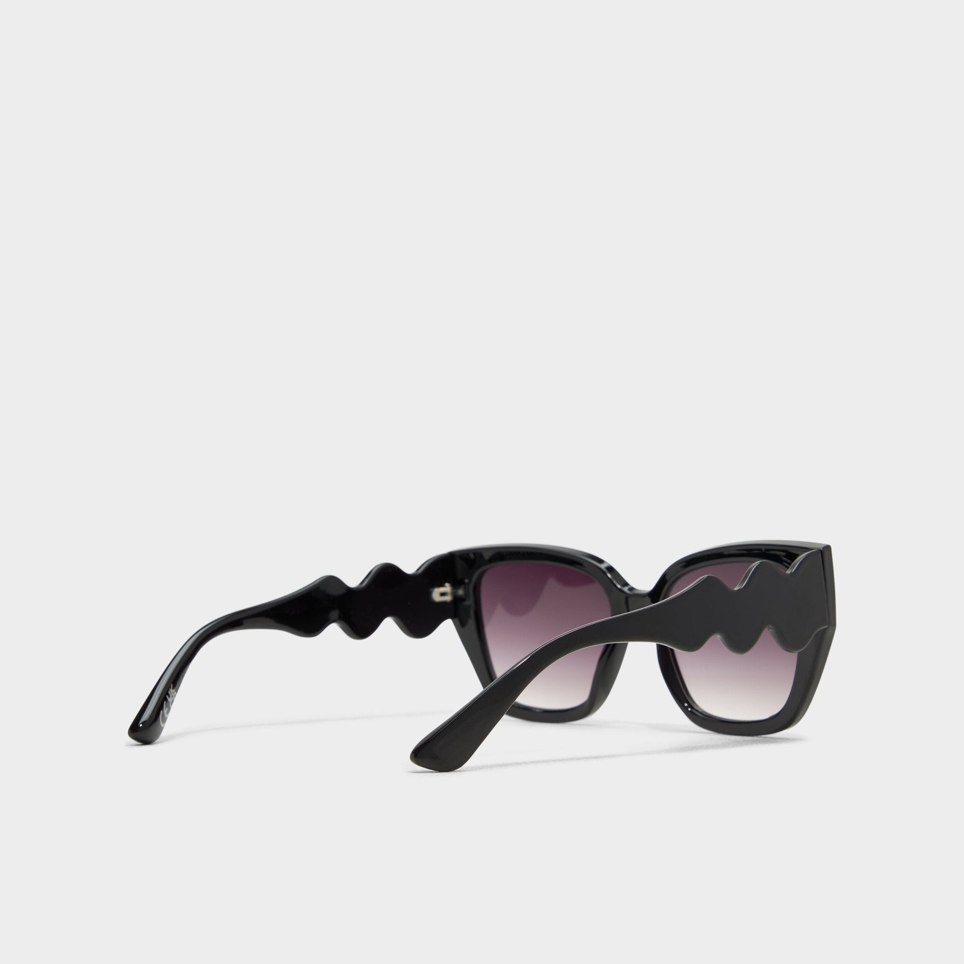Hok Black Women's Cat eye - Cat eye sunglasses - Black
