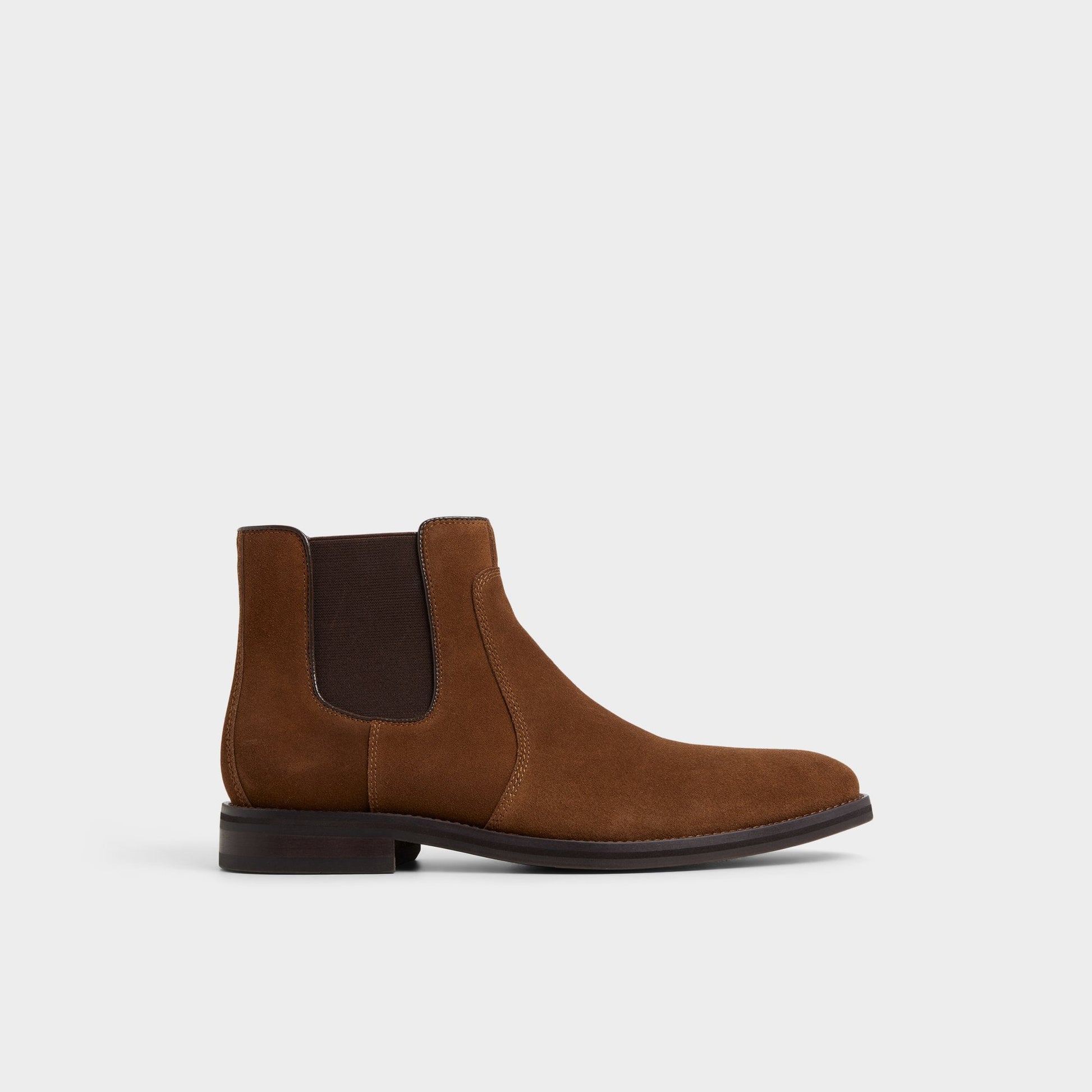 Hunter in Medium Brown - Chelsea boot - Medium brown