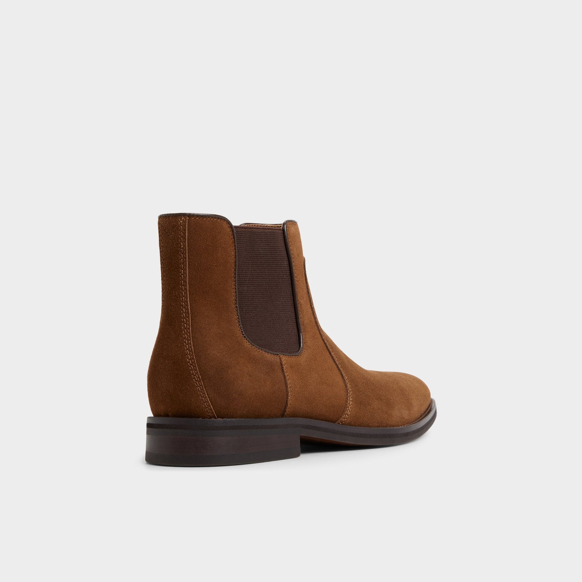 Hunter in Medium Brown - Chelsea boot - Medium brown