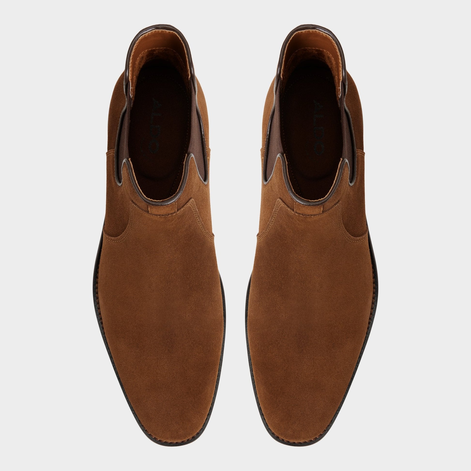 Hunter in Medium Brown - Chelsea boot - Medium brown
