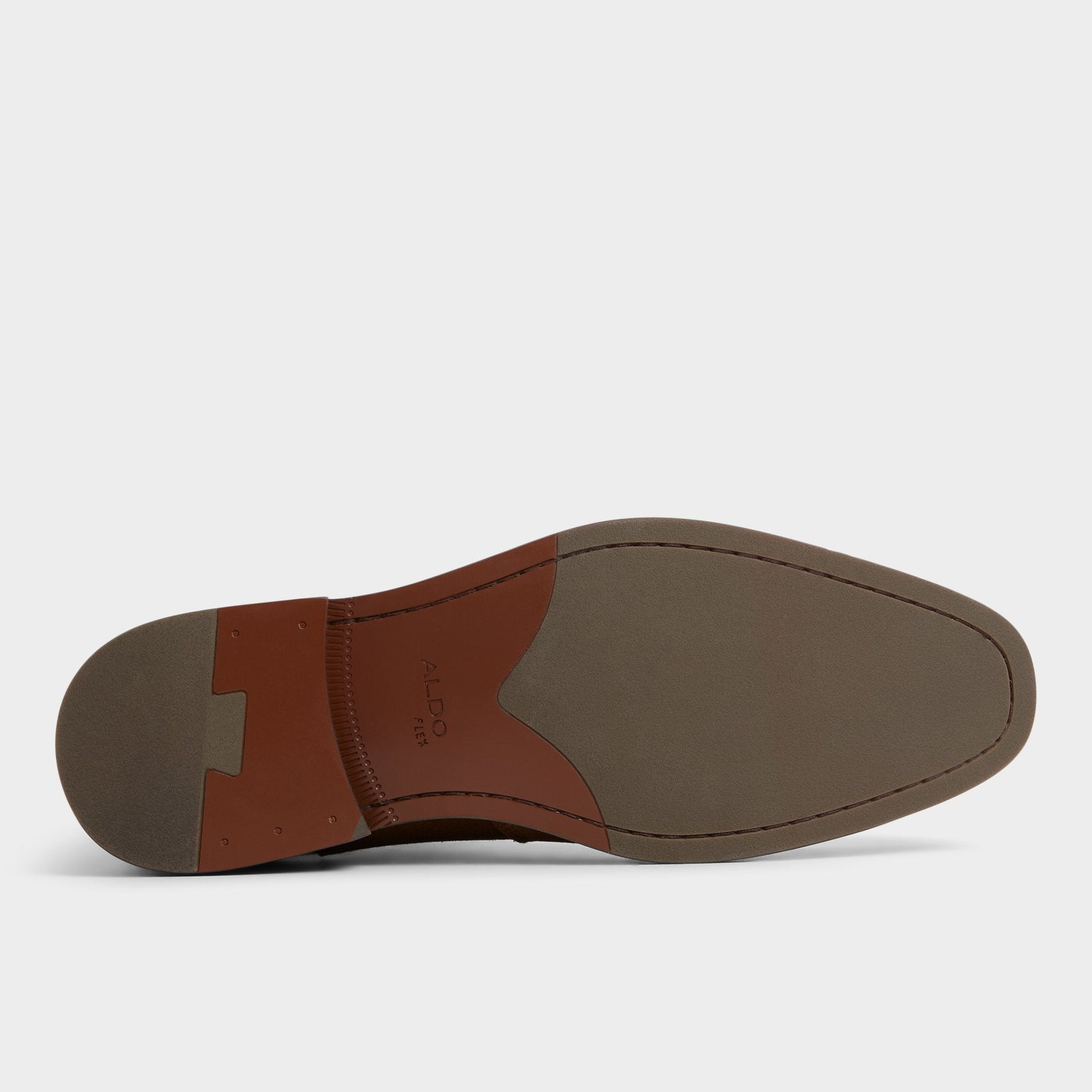 Hunter in Medium Brown - Chelsea boot - Medium brown