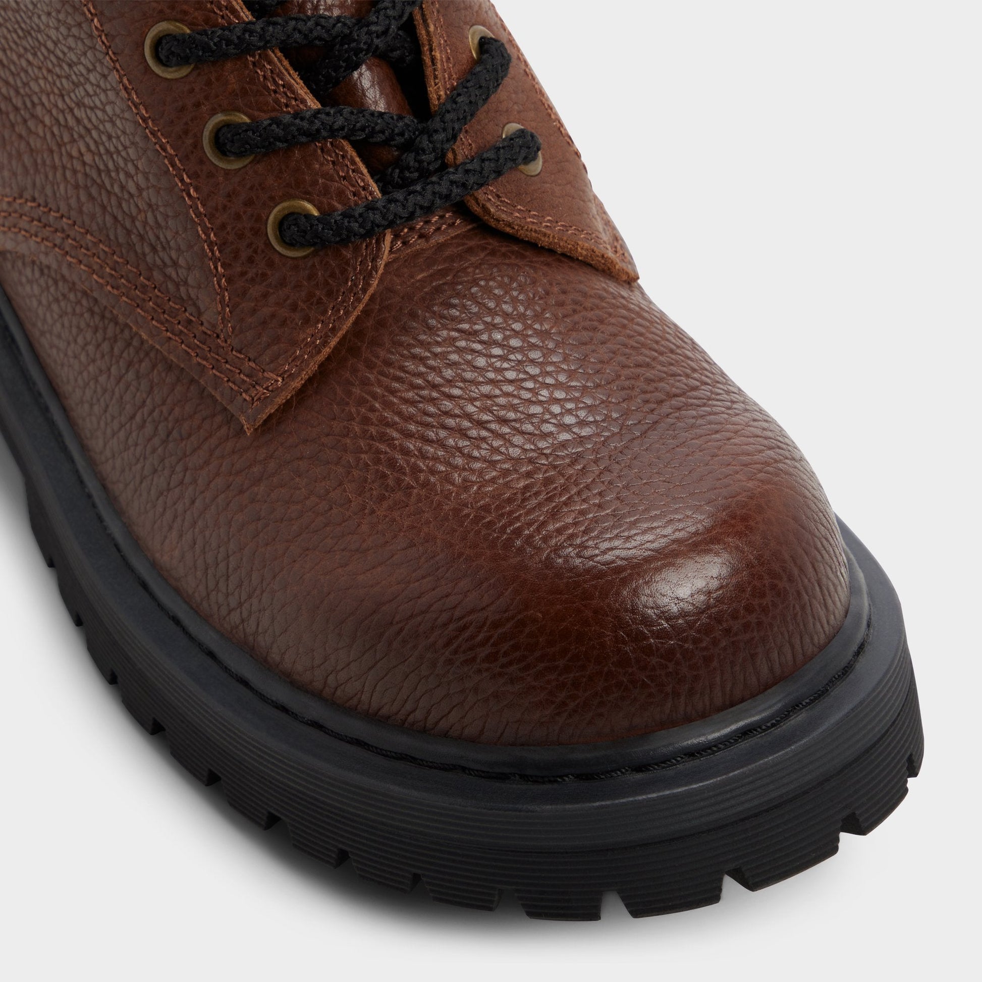 Doublezero in Dark Brown - Combat boot, Lug sole - Dark brown