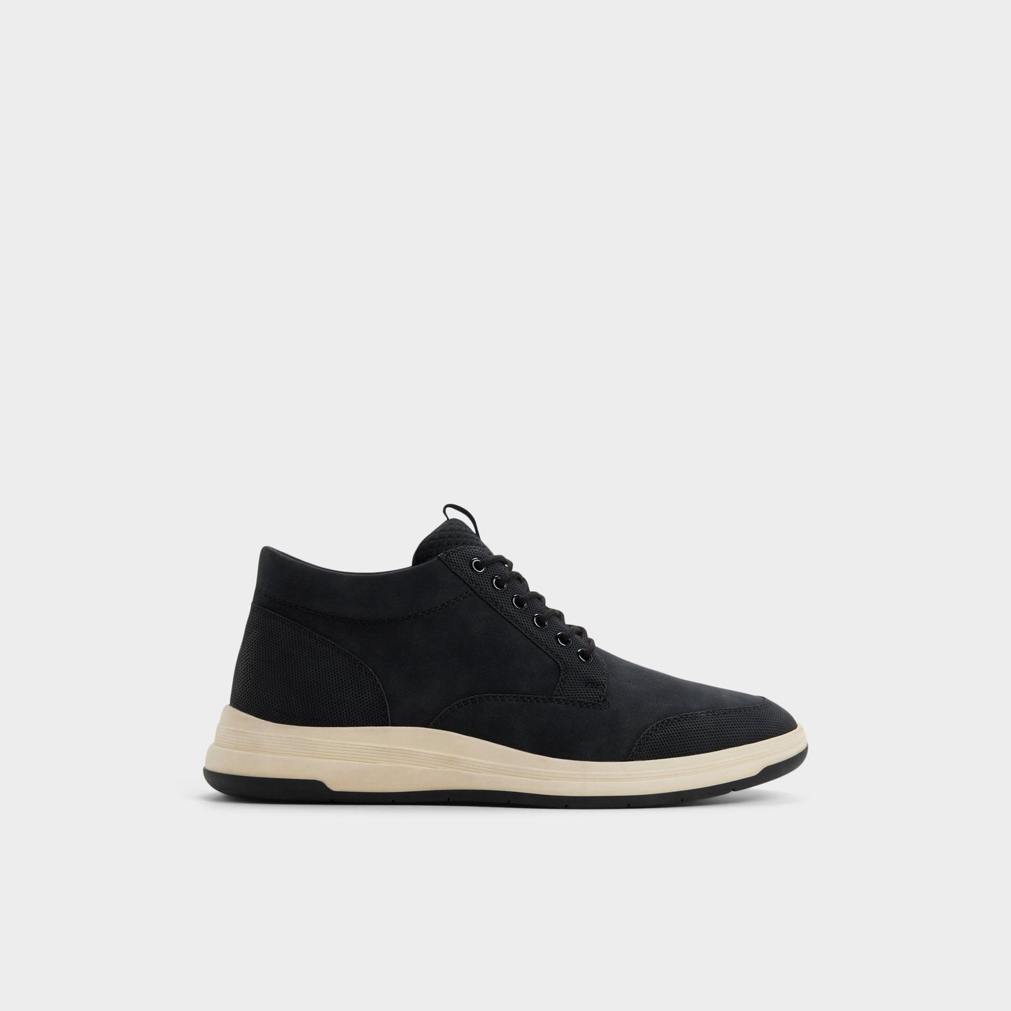 Kodeyy in Black - Lace-up boot - Black