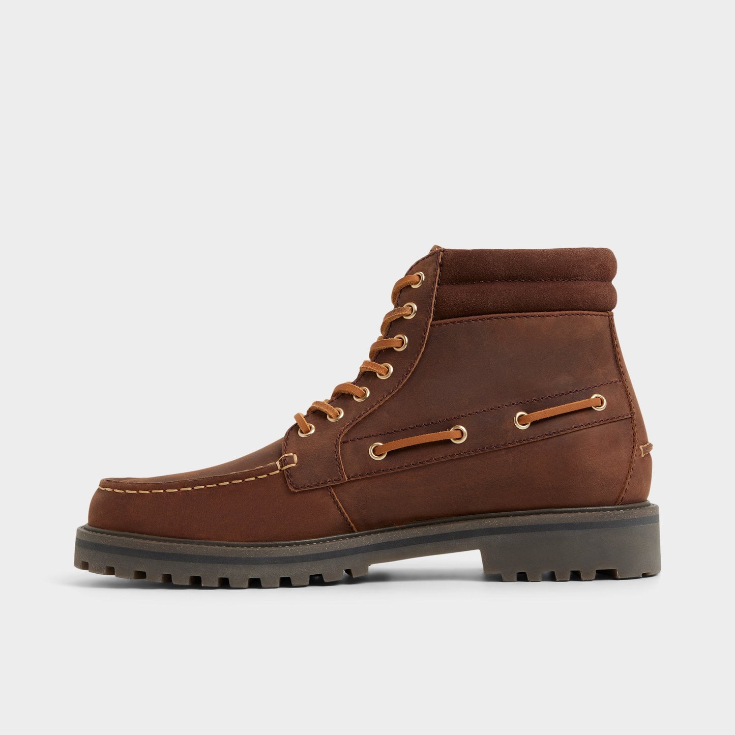 Farrell in Medium Brown - Combat boot, Lug sole - Medium brown