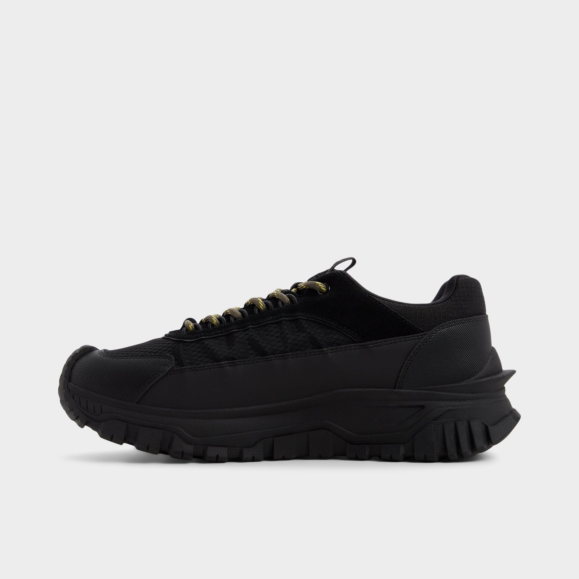 Brent in Black - Hiking boot - Black