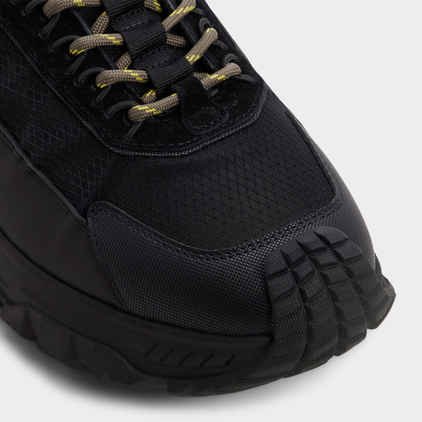 Brent in Black - Hiking boot - Black