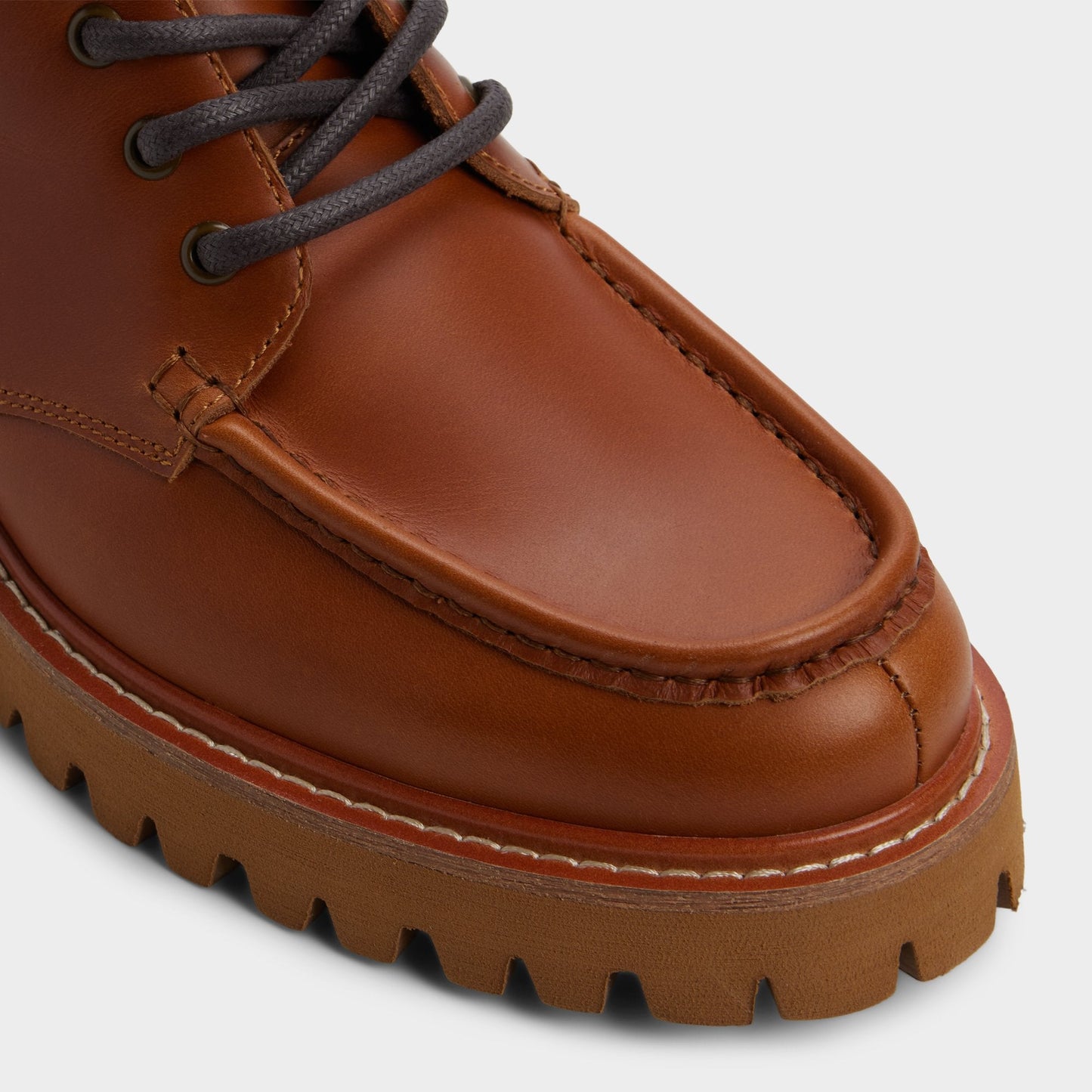 Grier in Cognac - Combat boot, Lug sole - Cognac