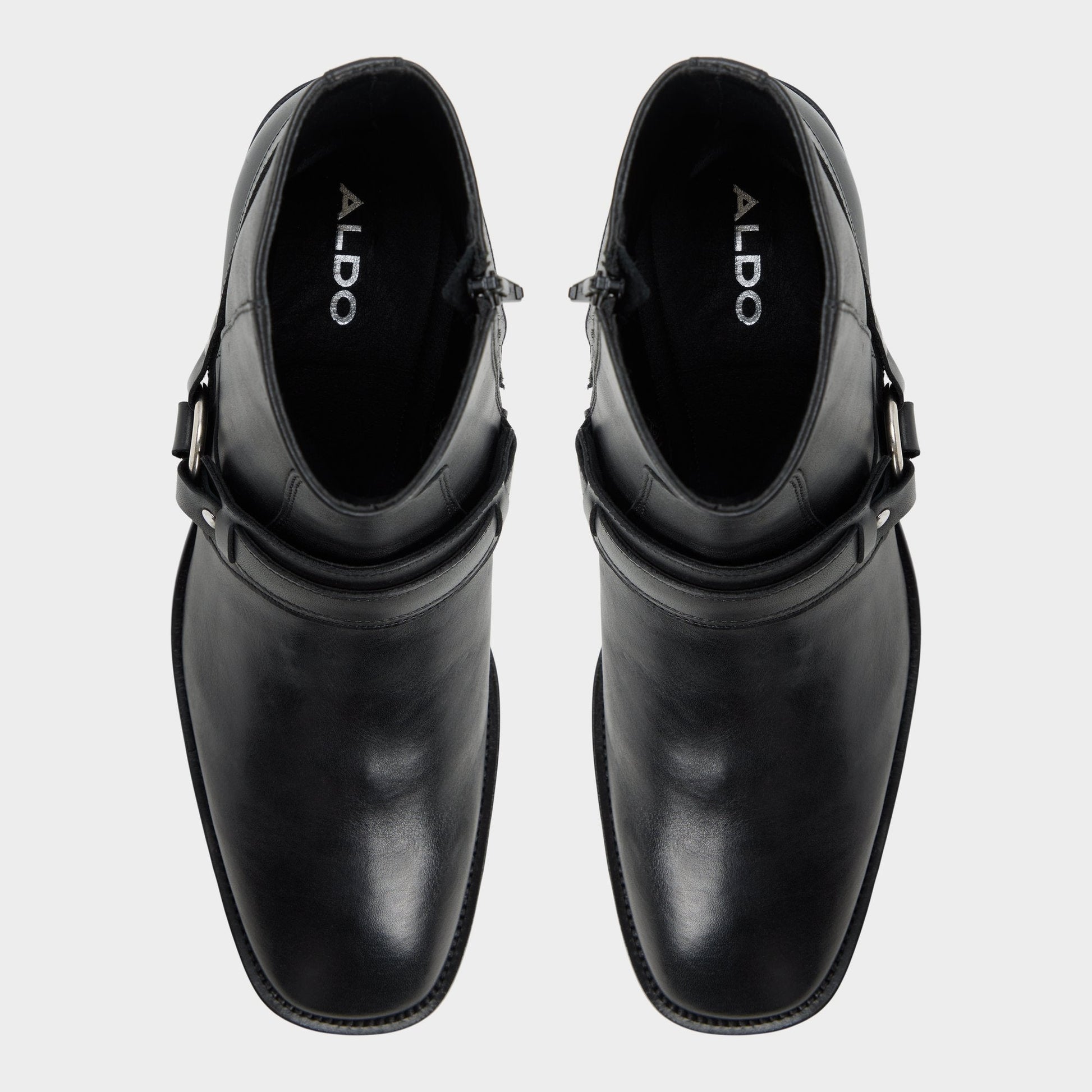 Marcos in Black - Ankle boot, Block heel - Black