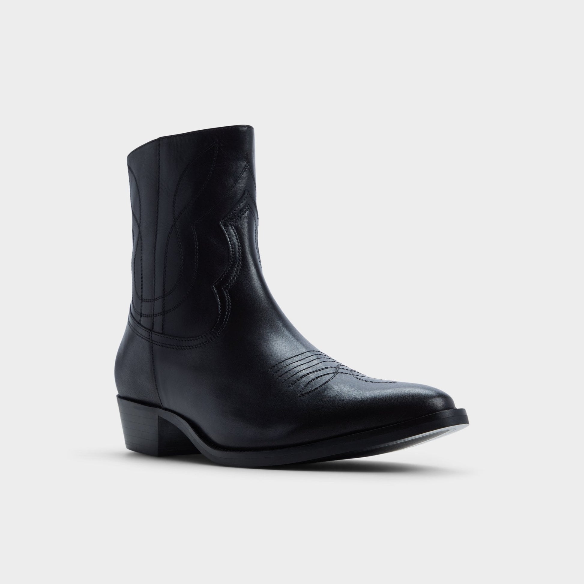 Arvin in Black - Ankle boot - Black