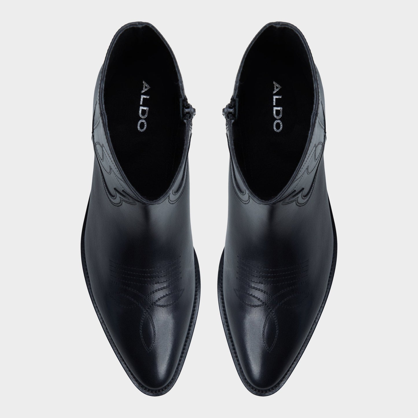 Arvin in Black - Ankle boot - Black