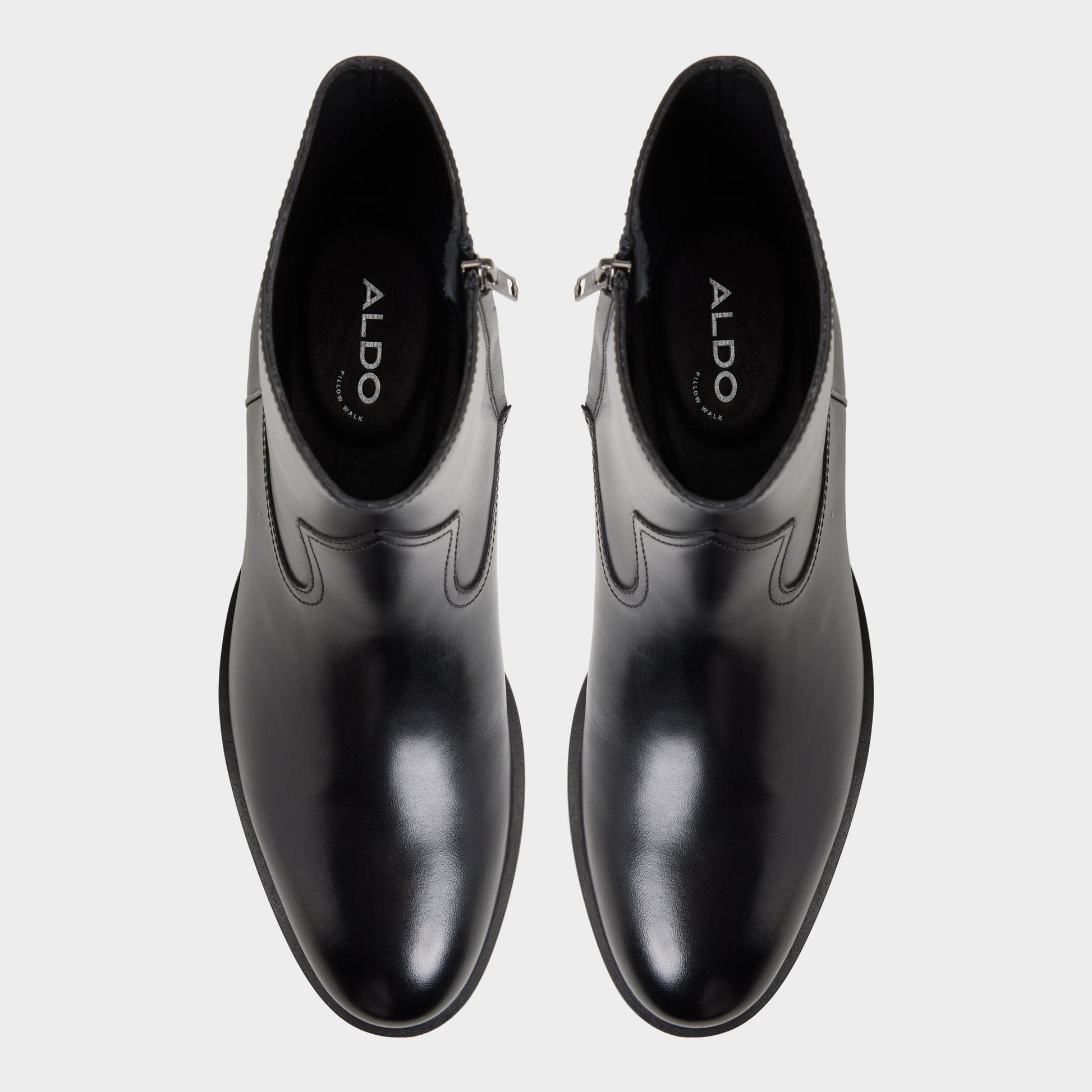 Calix in Black - Ankle boot - Black