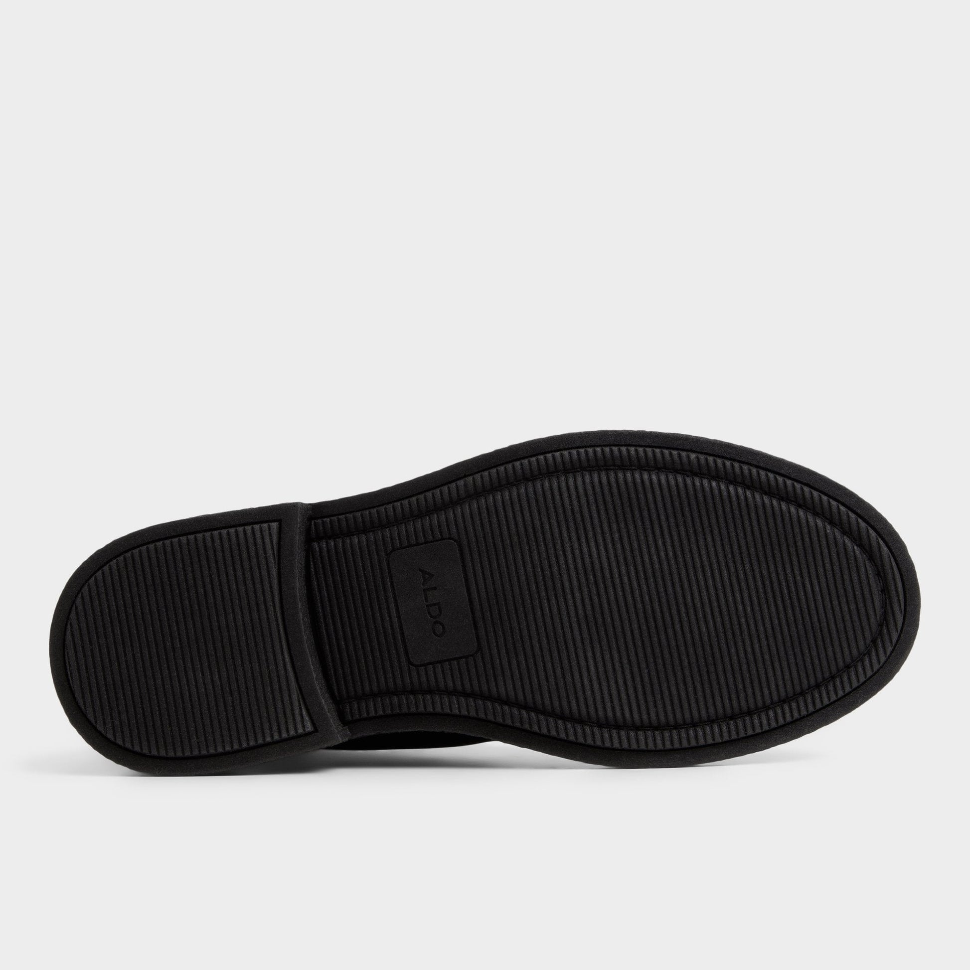 Torro in Black - Chukka boot - Black
