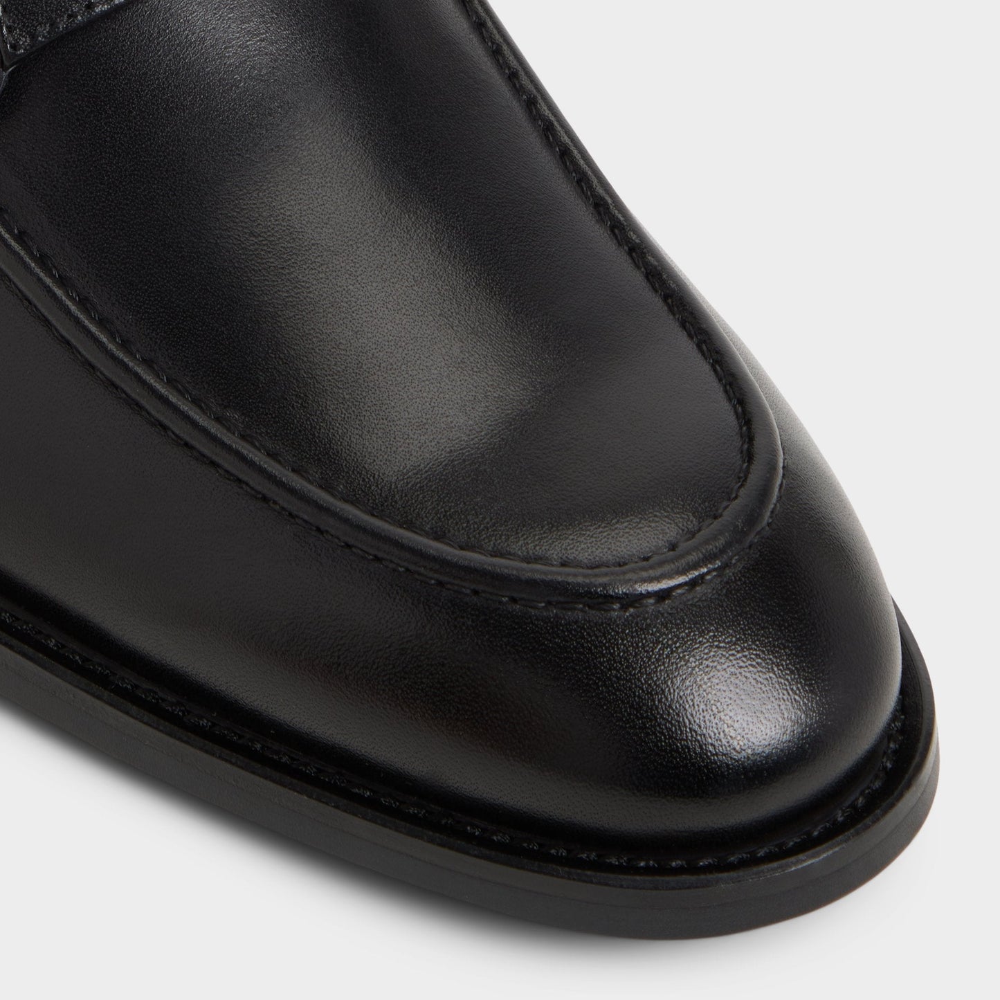 Beck in Other Black - Loafer - Other black