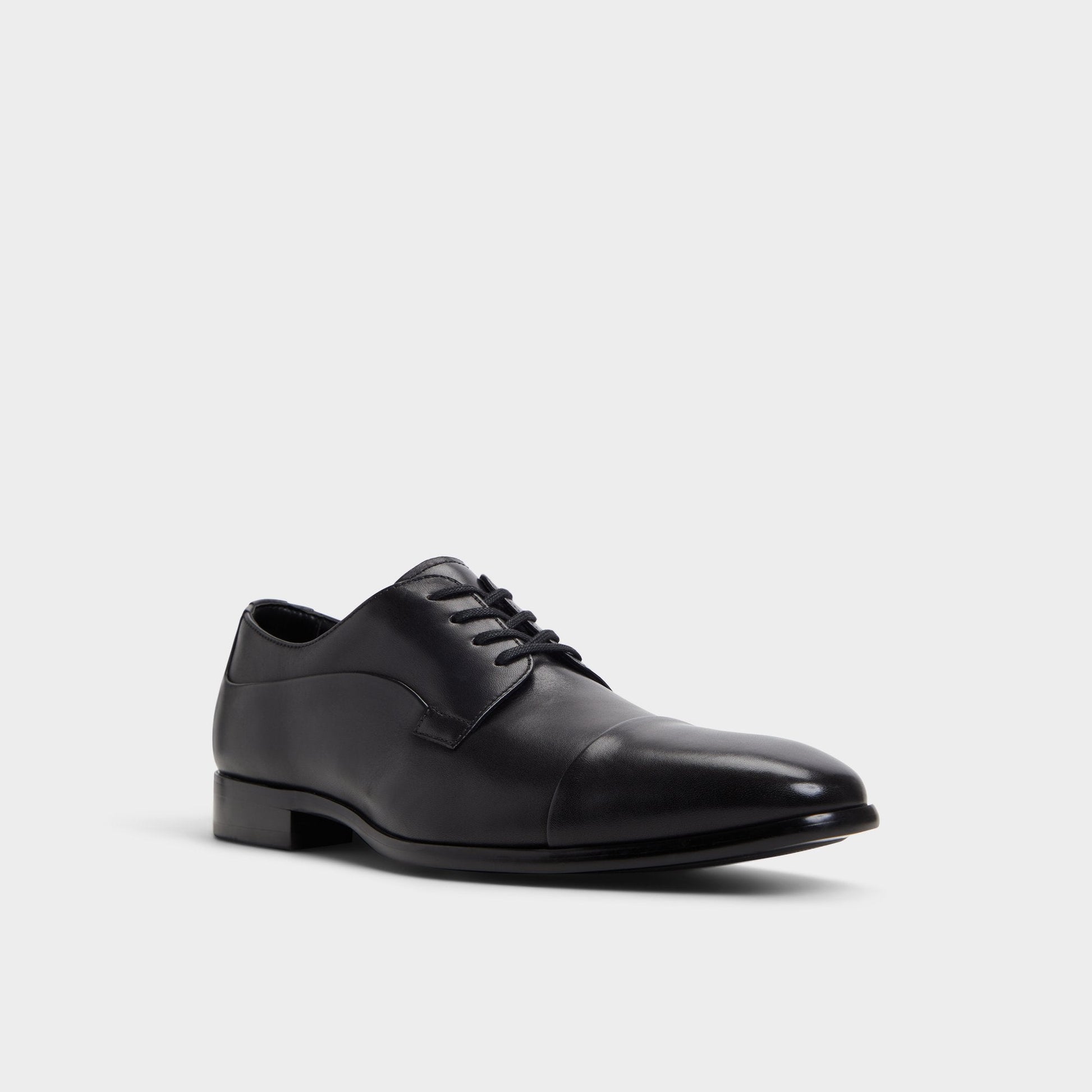 Daniells in Black - Derby shoe - Black