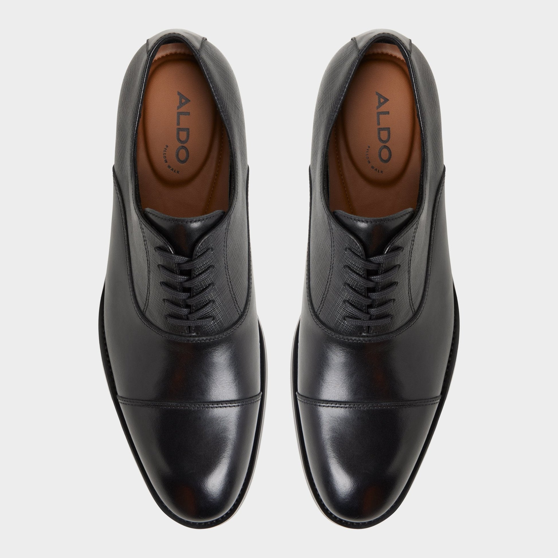 Reece in Black - Oxford shoe - Black