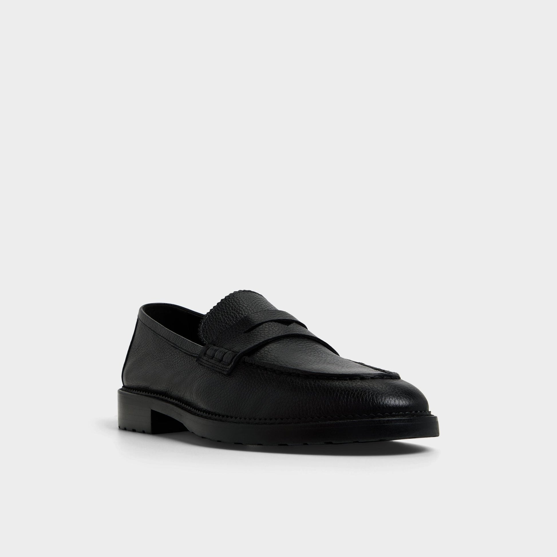 Melvillee in Open Black - Loafer - Open black