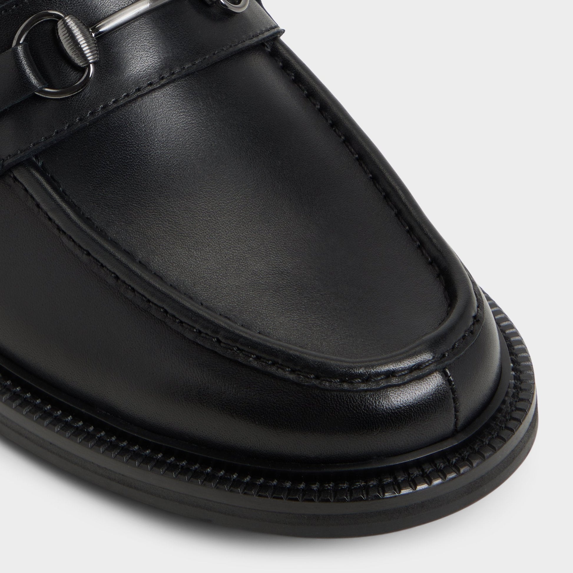 Arturo in Open Black - Loafer - Open black