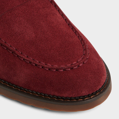 Melvillee in Medium Red - Loafer - Medium red