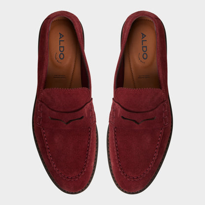 Melvillee in Medium Red - Loafer - Medium red