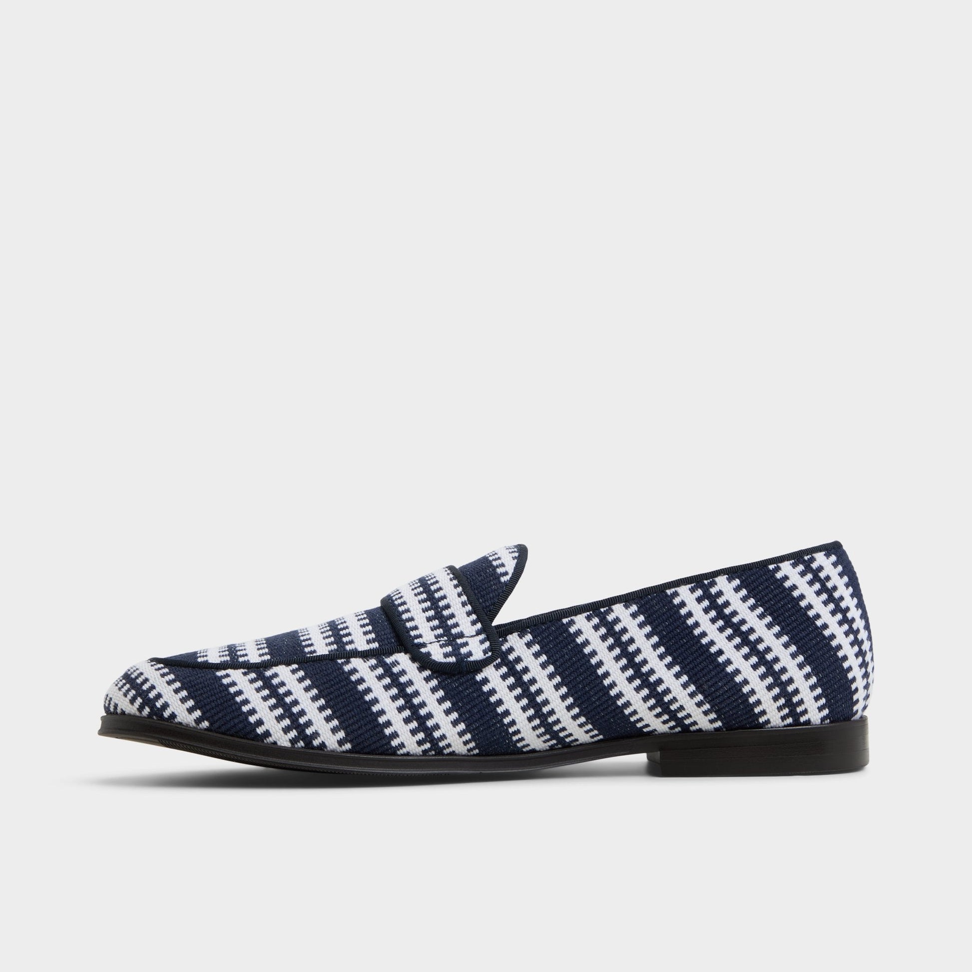 Waterfront Navy Men's Loafers & Slip-Ons - Loafer - Navy