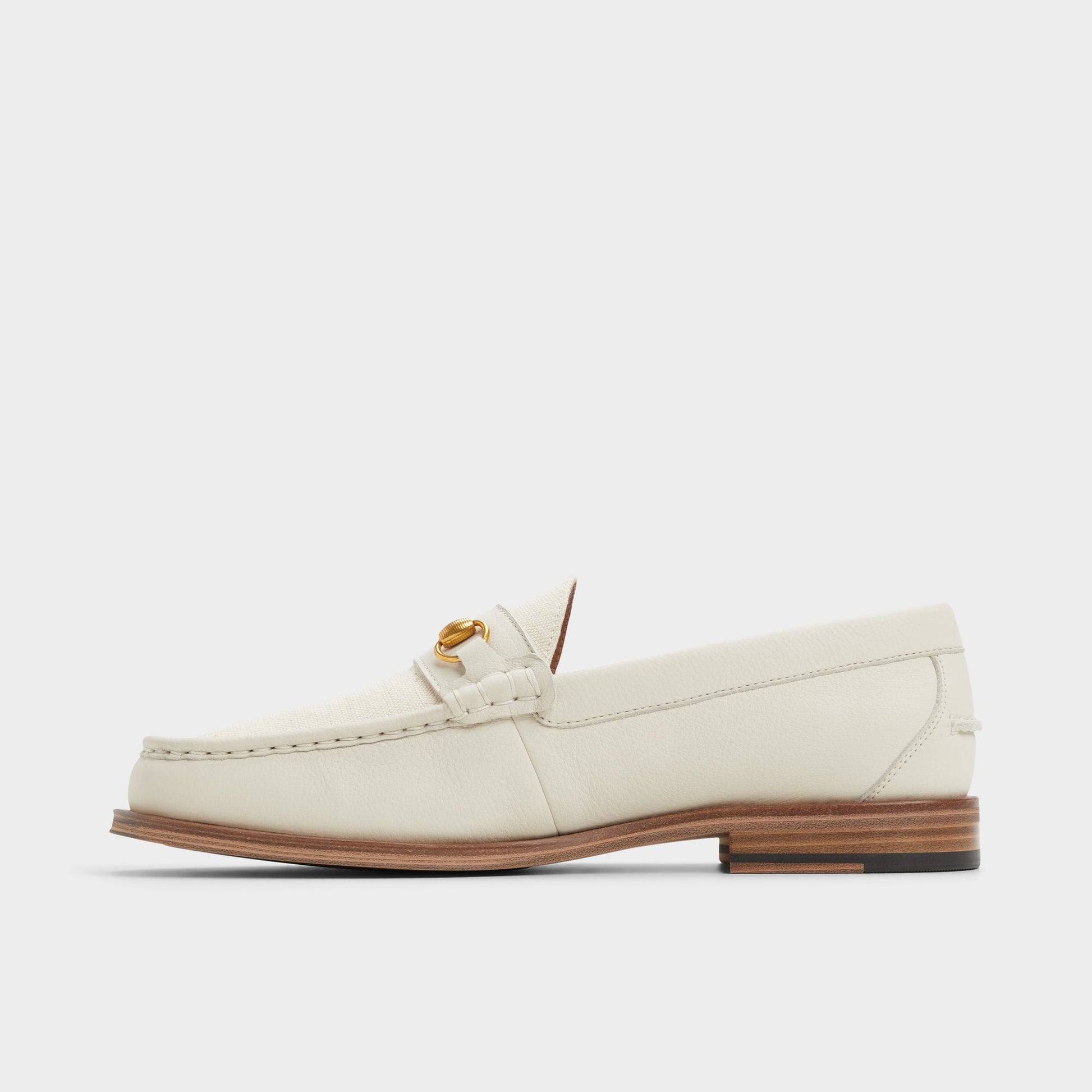Wildwood in Light Beige - Loafer - Light Beige