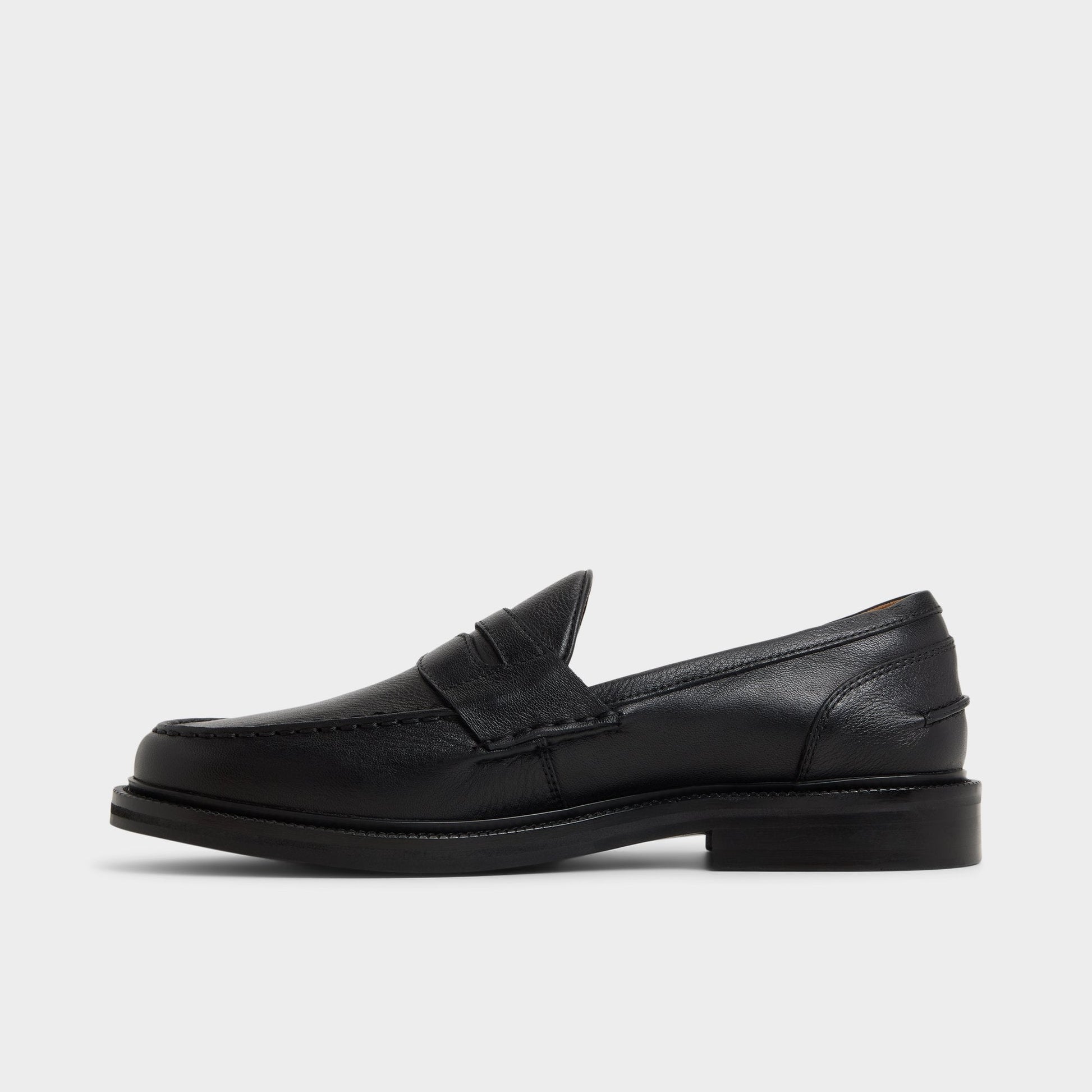 Buckley in Open Black - Loafer - Open black