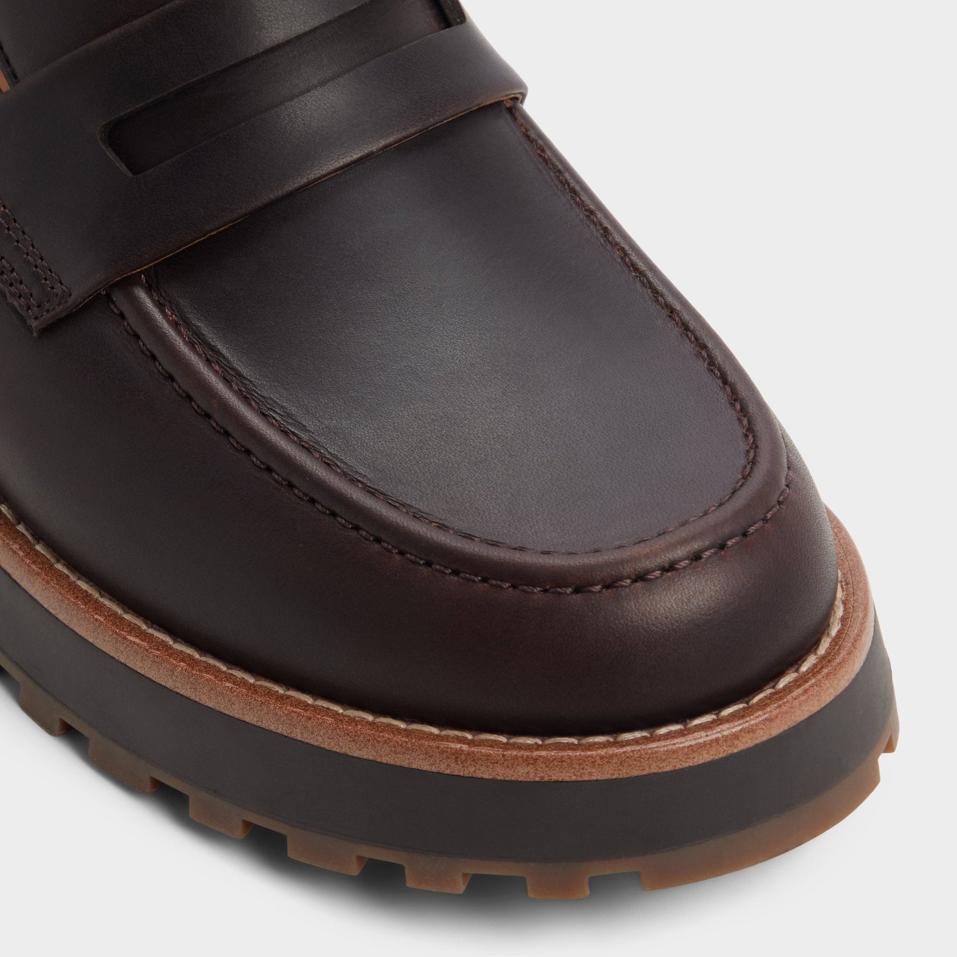 Kole in Dark Brown - Loafer - Dark brown