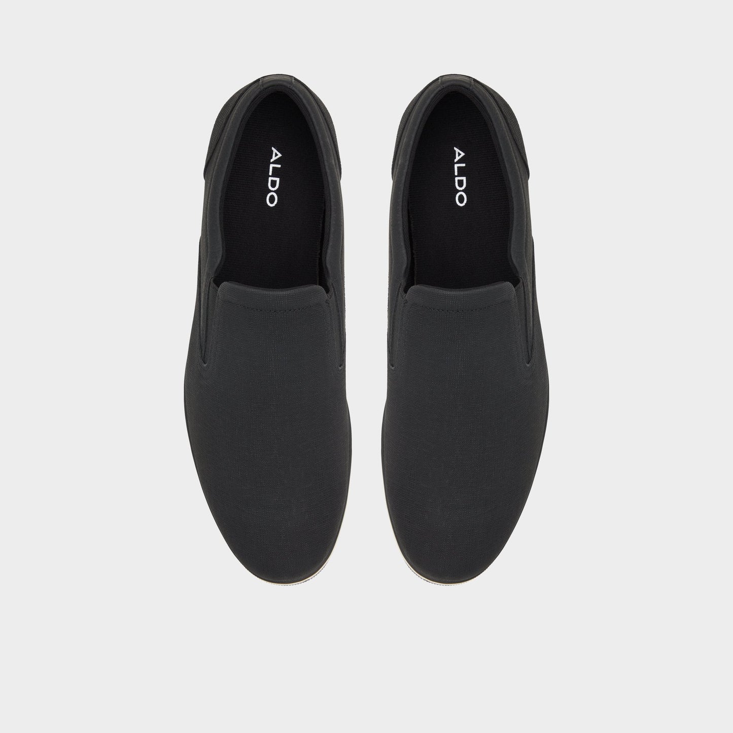 Braunbock in Black - Loafer - Black