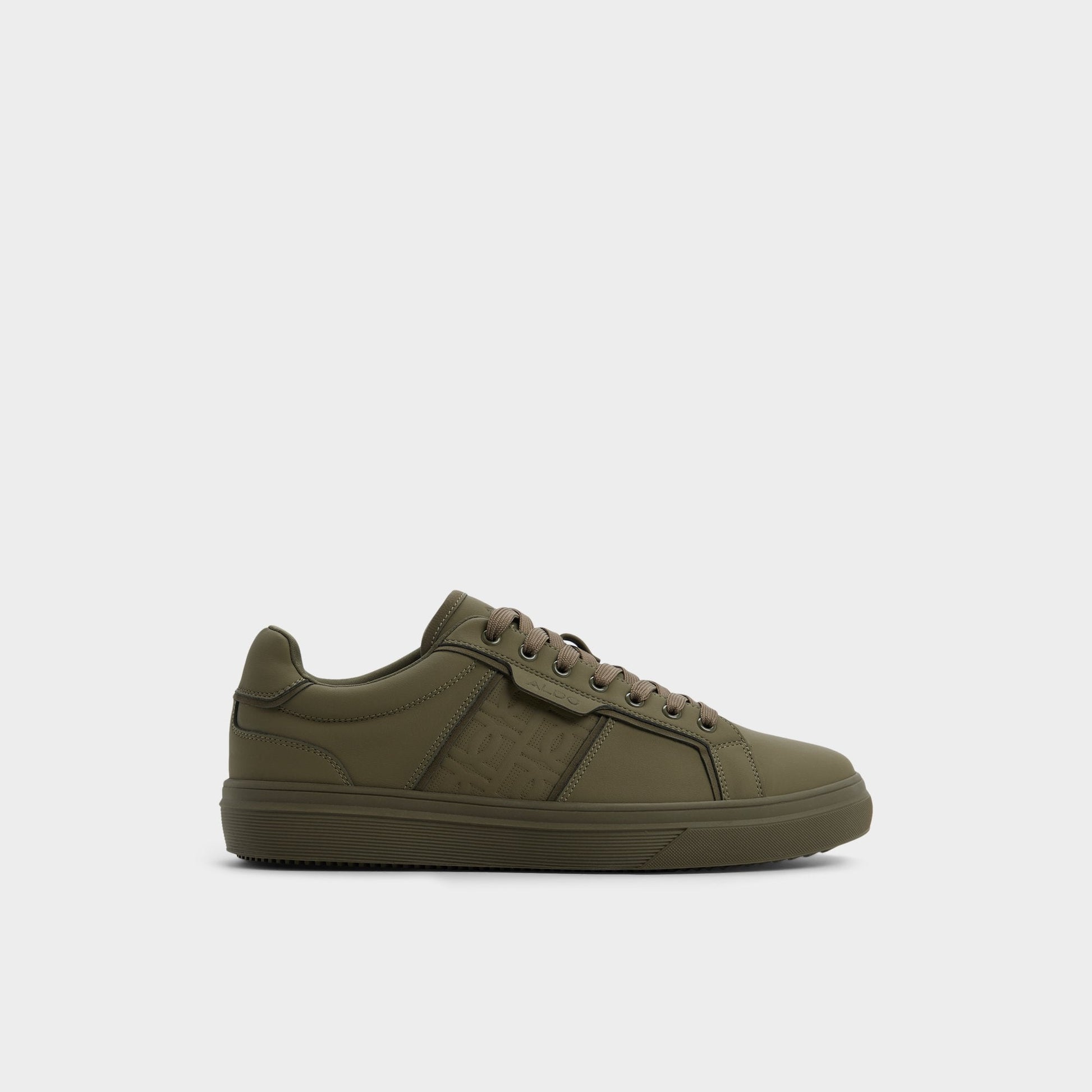 Ccourtline in Khaki 14153722 - Low top sneaker - Khaki