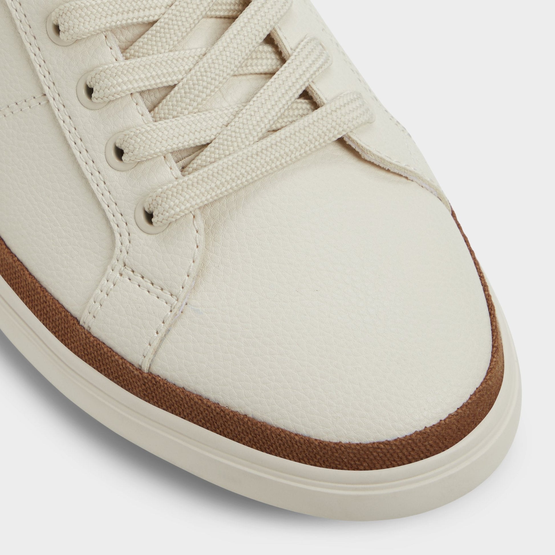 Finespec in Light Beige 14102436 - Low top sneaker, Cup sole - Light Beige