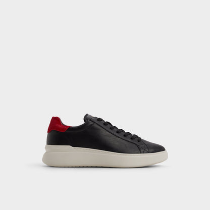 Rohan in Black - Low top sneaker - Black