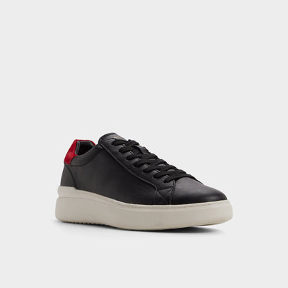 Rohan in Black - Low top sneaker - Black