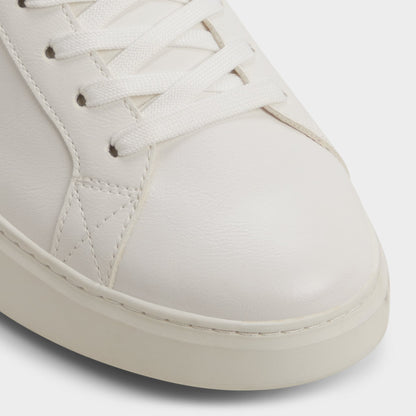 Rohan in White - Low top sneaker - White