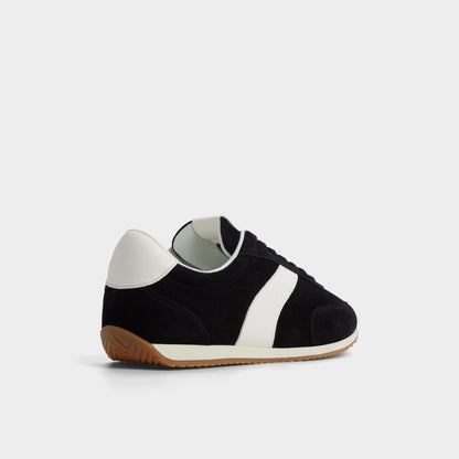 Nathaniell in Black - Low top sneaker, Cup sole - Black