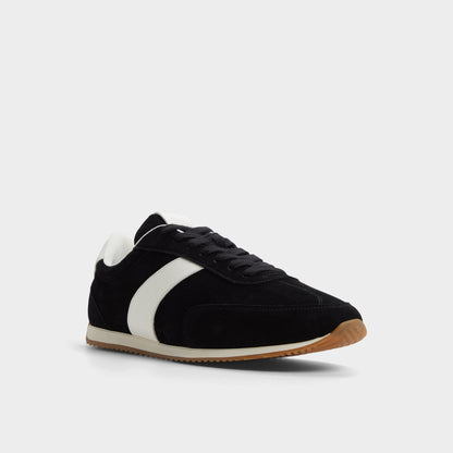 Nathaniell in Black - Low top sneaker, Cup sole - Black